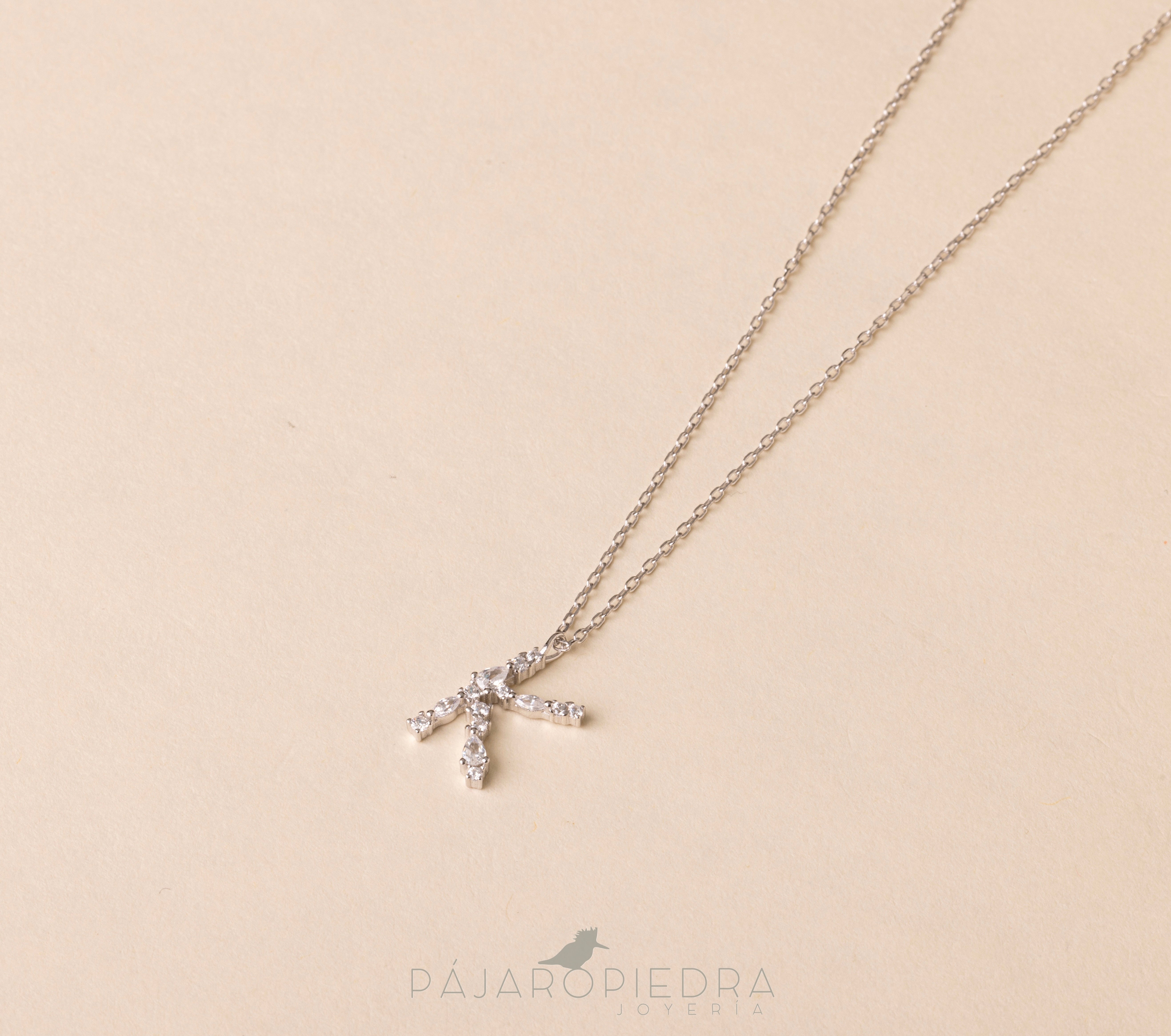 Collar Letra Ofelia