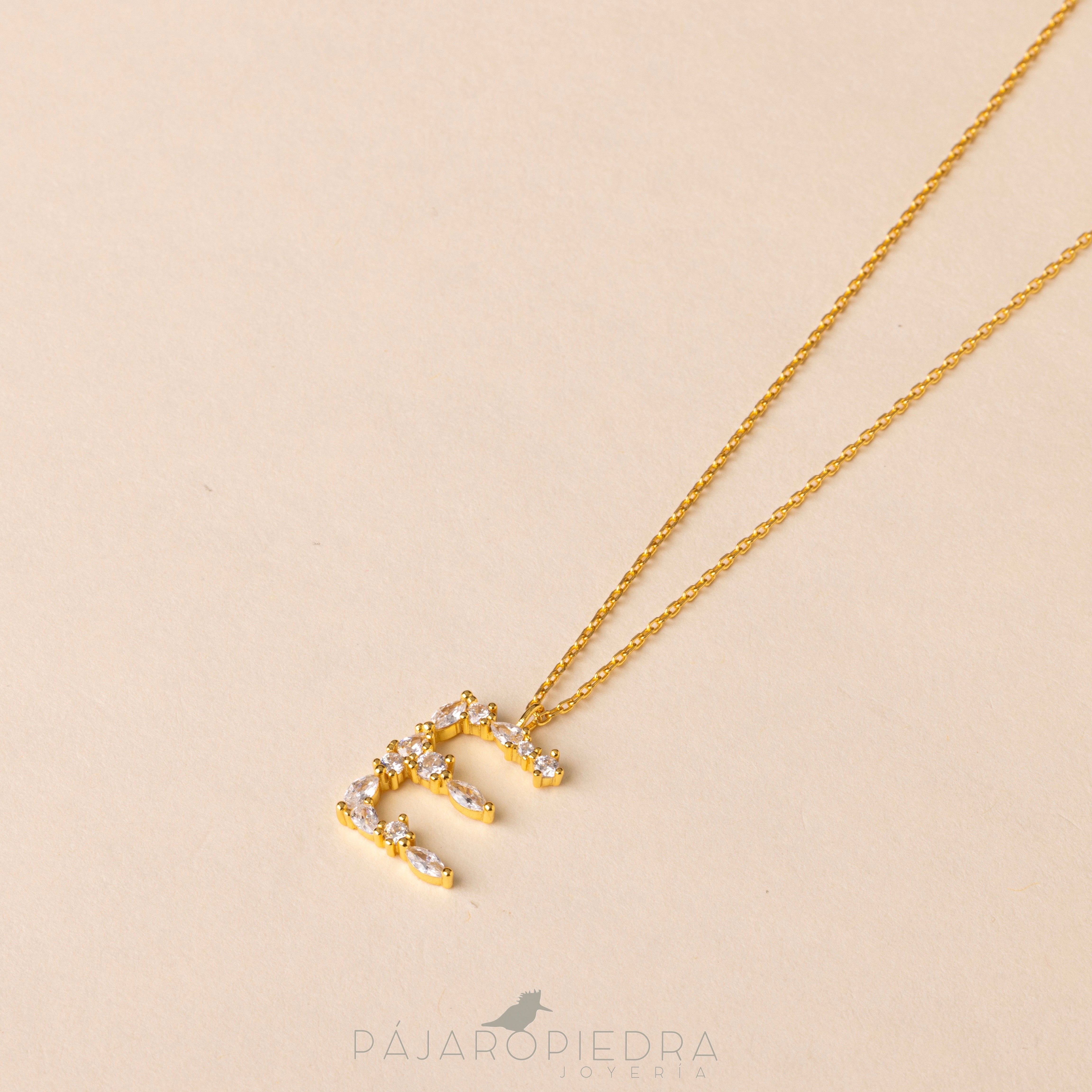 Collar Letra Ofelia
