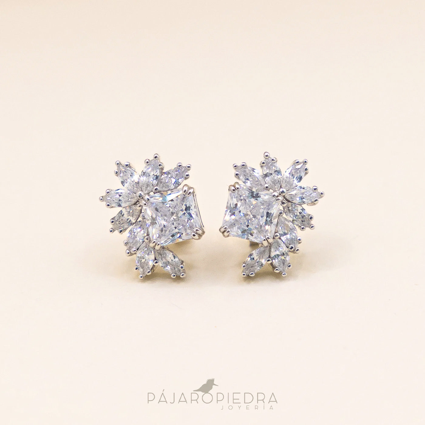 Aretes Camelia · Bliss