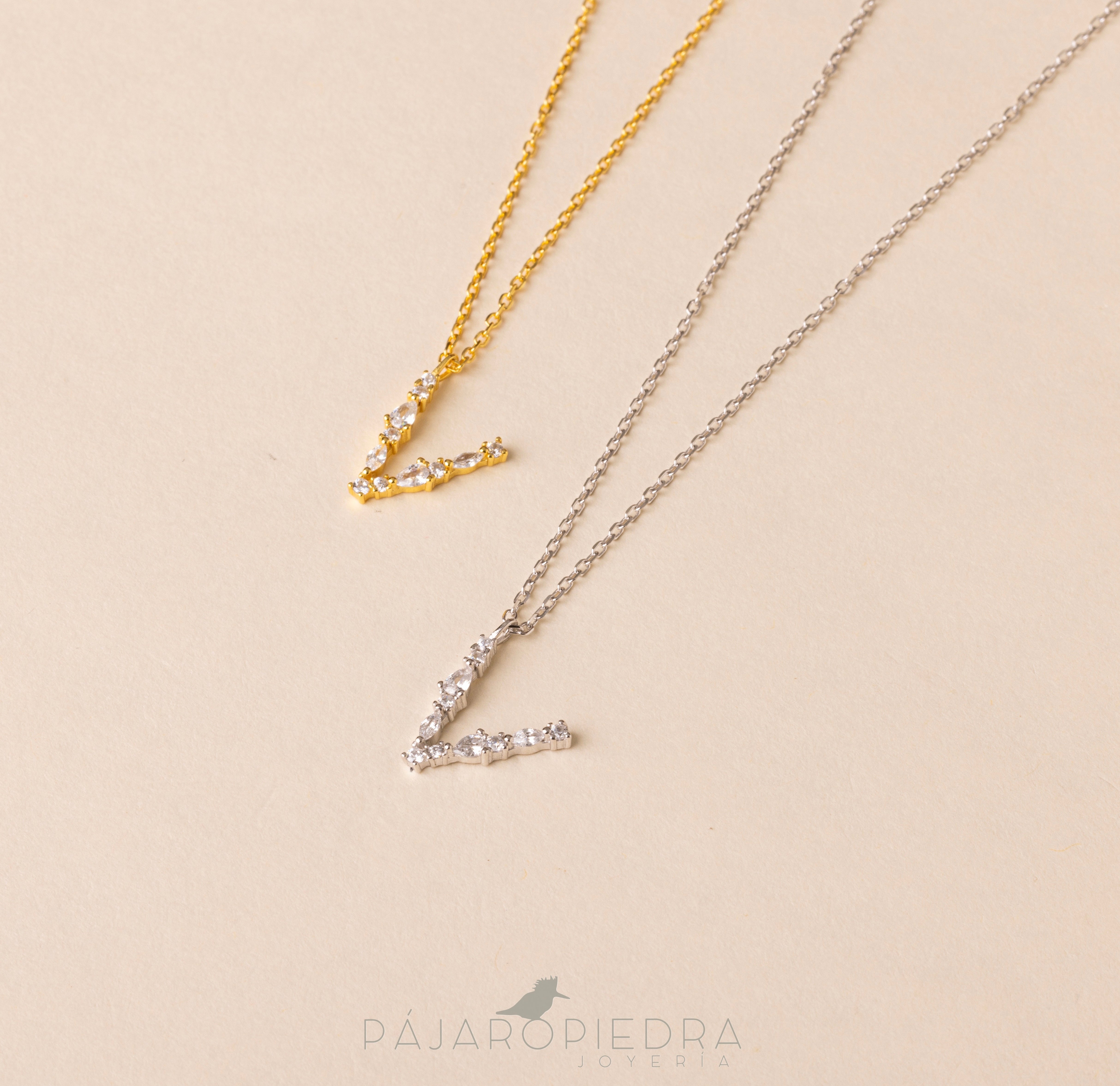 Collar Letra Ofelia