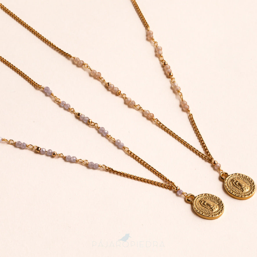 Collar Virgen luz línea piedras