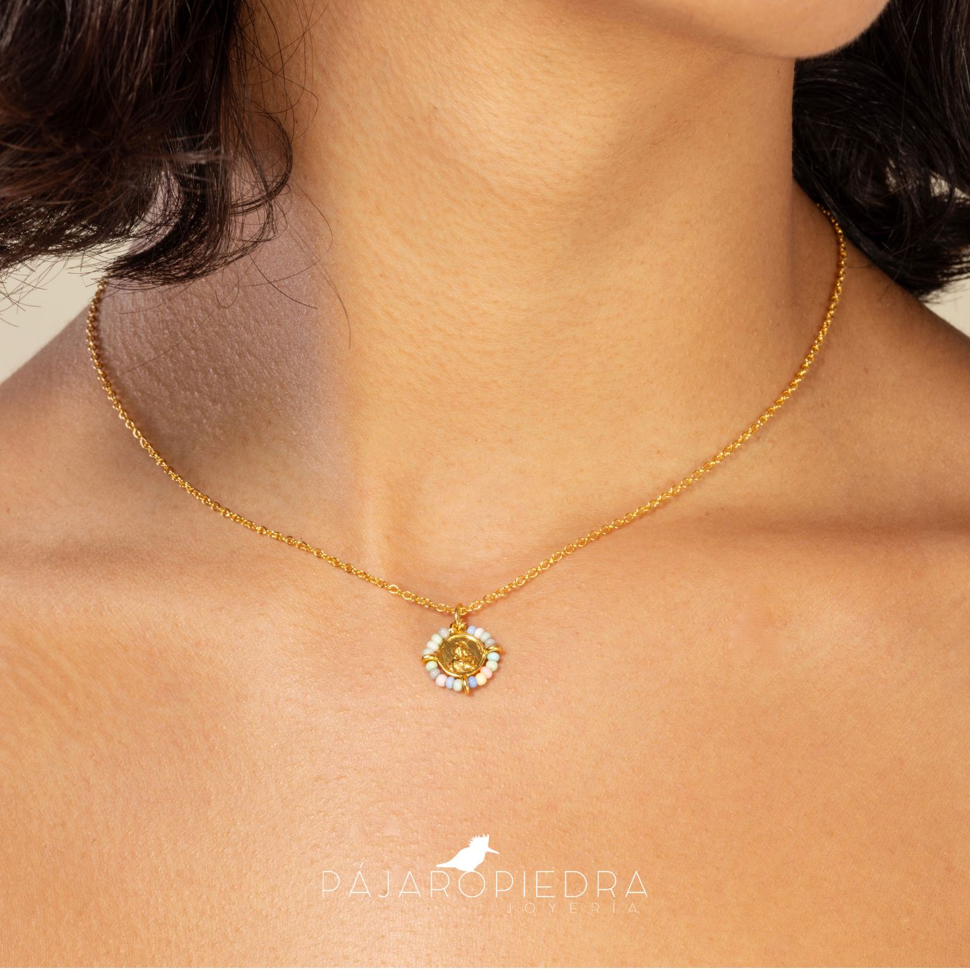 Collar Escapulario con Piedritas
