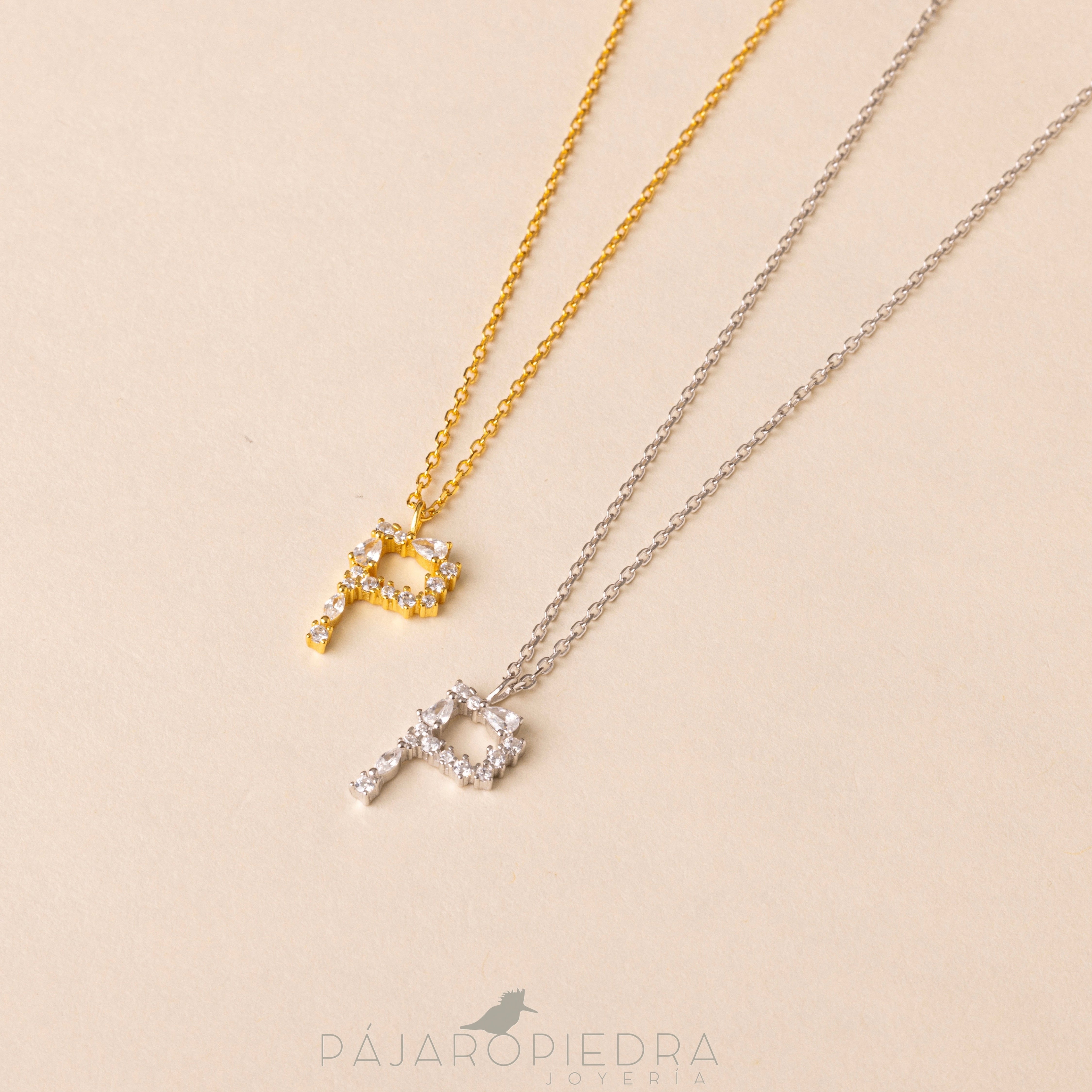 Collar Letra Ofelia