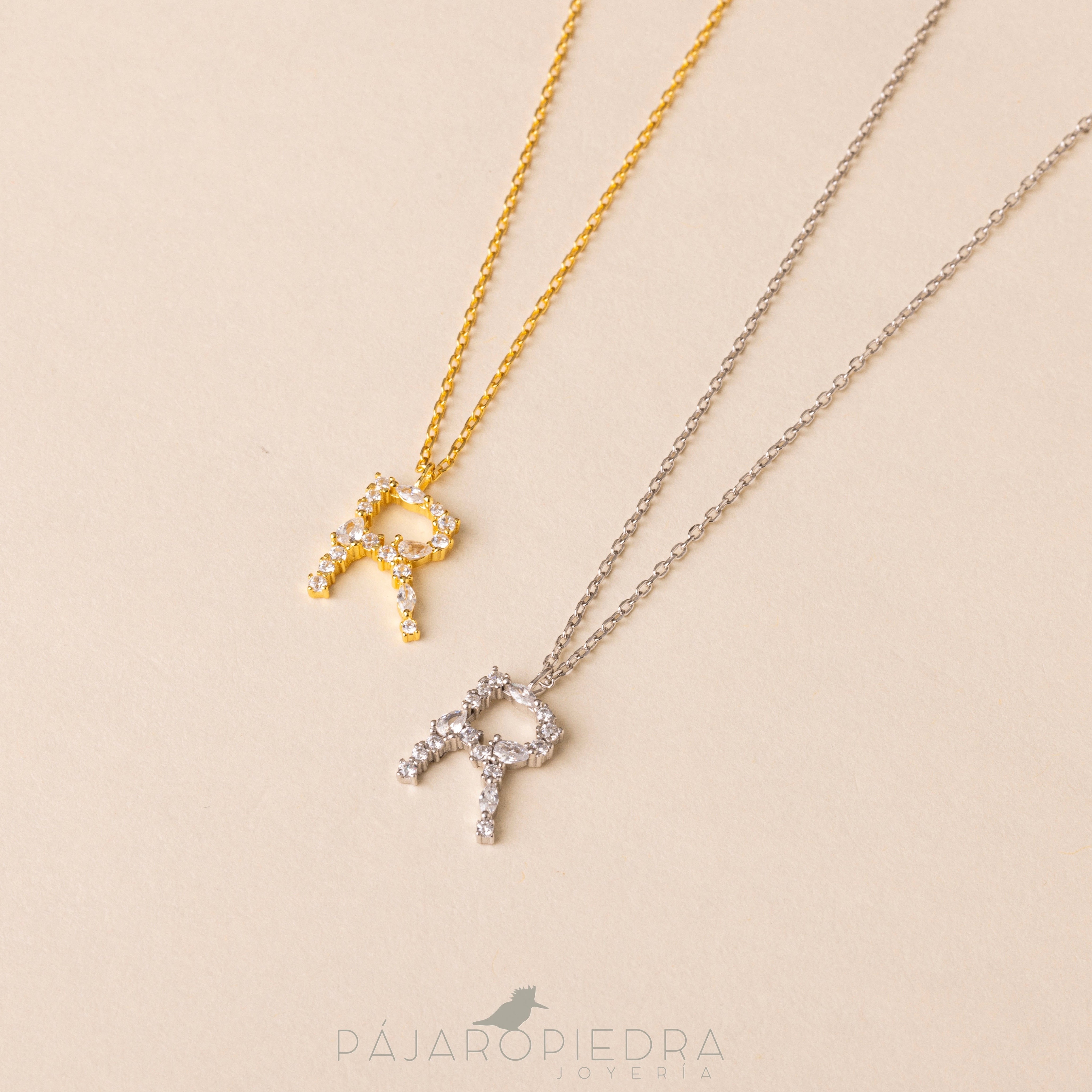Collar Letra Ofelia