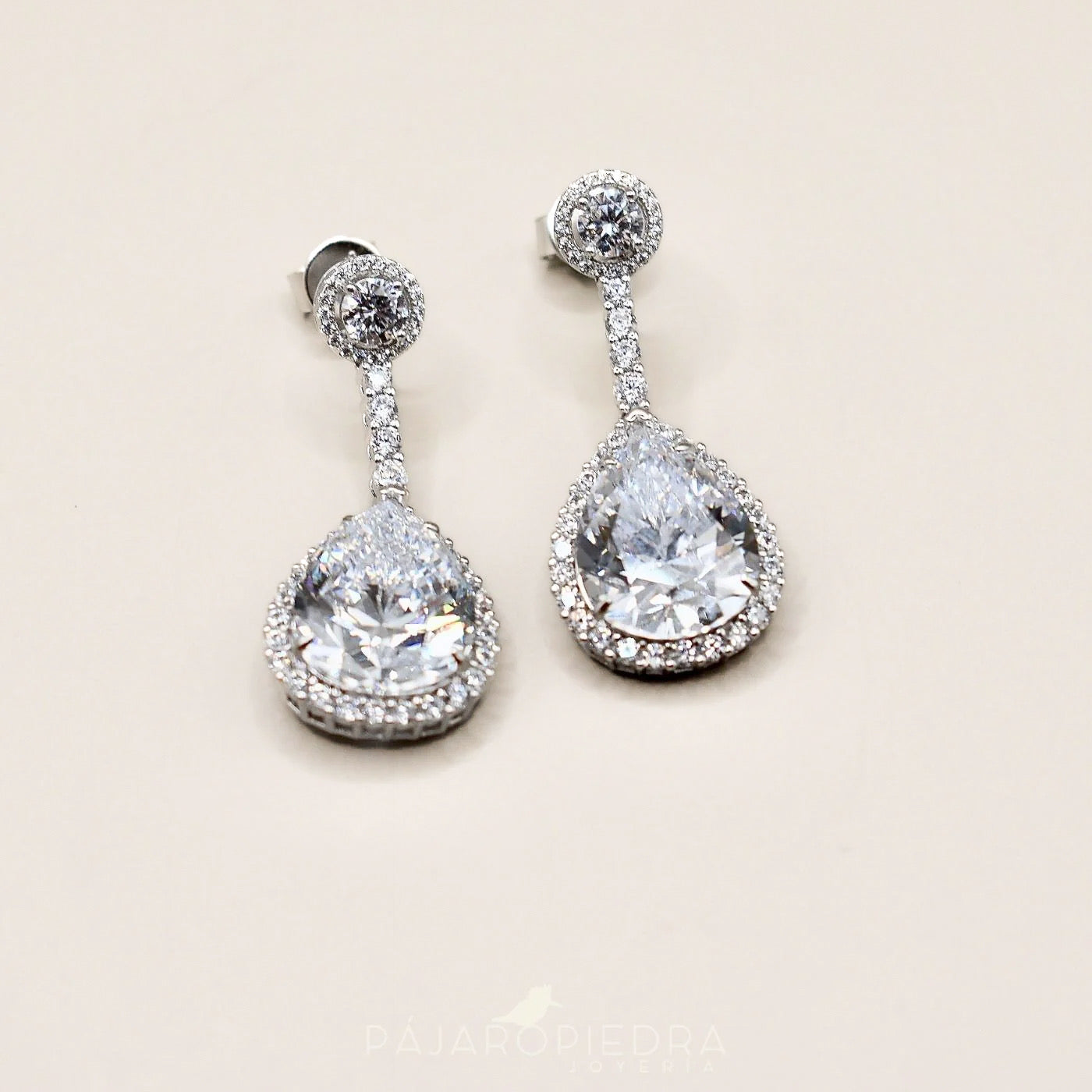 Aretes Nima · Bliss