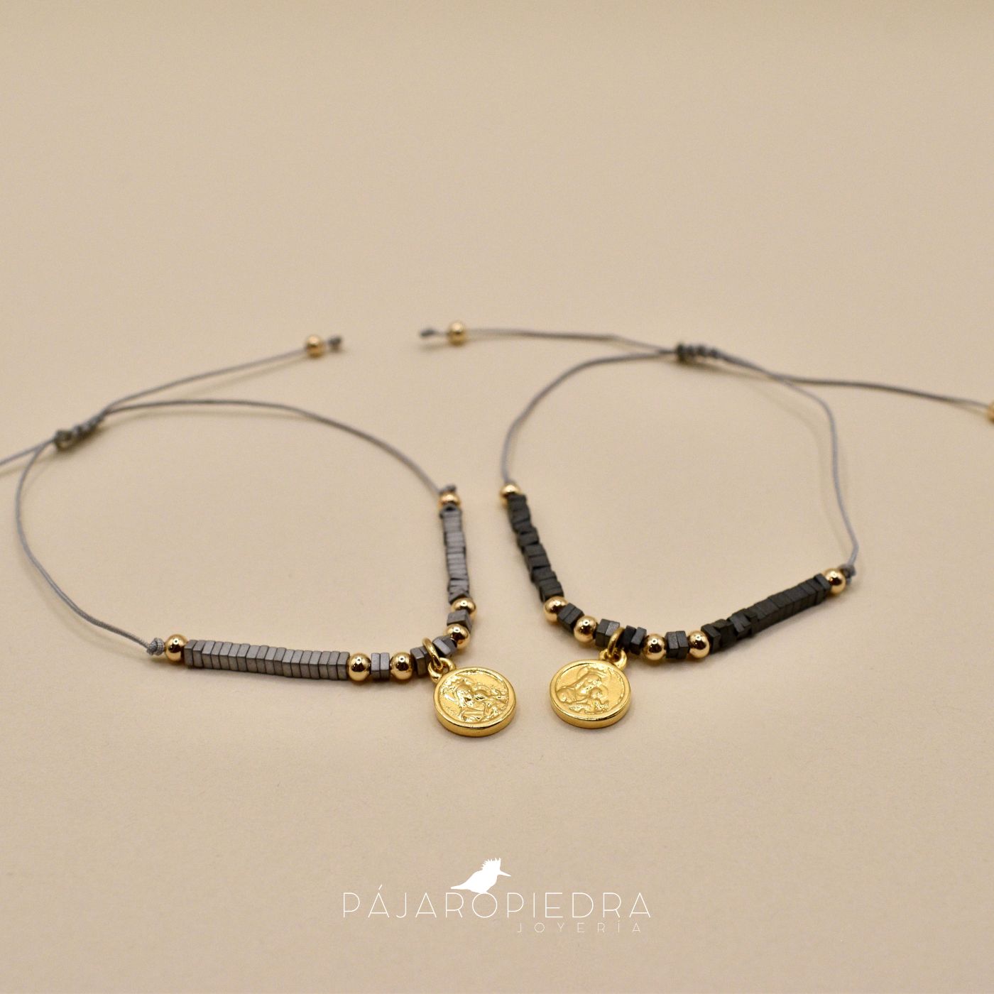 Pulsera Escapulario Hilo