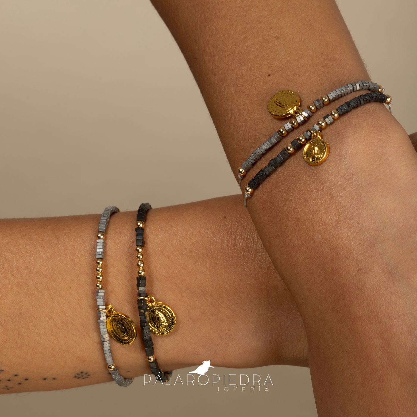 Pulsera Escapulario Hilo