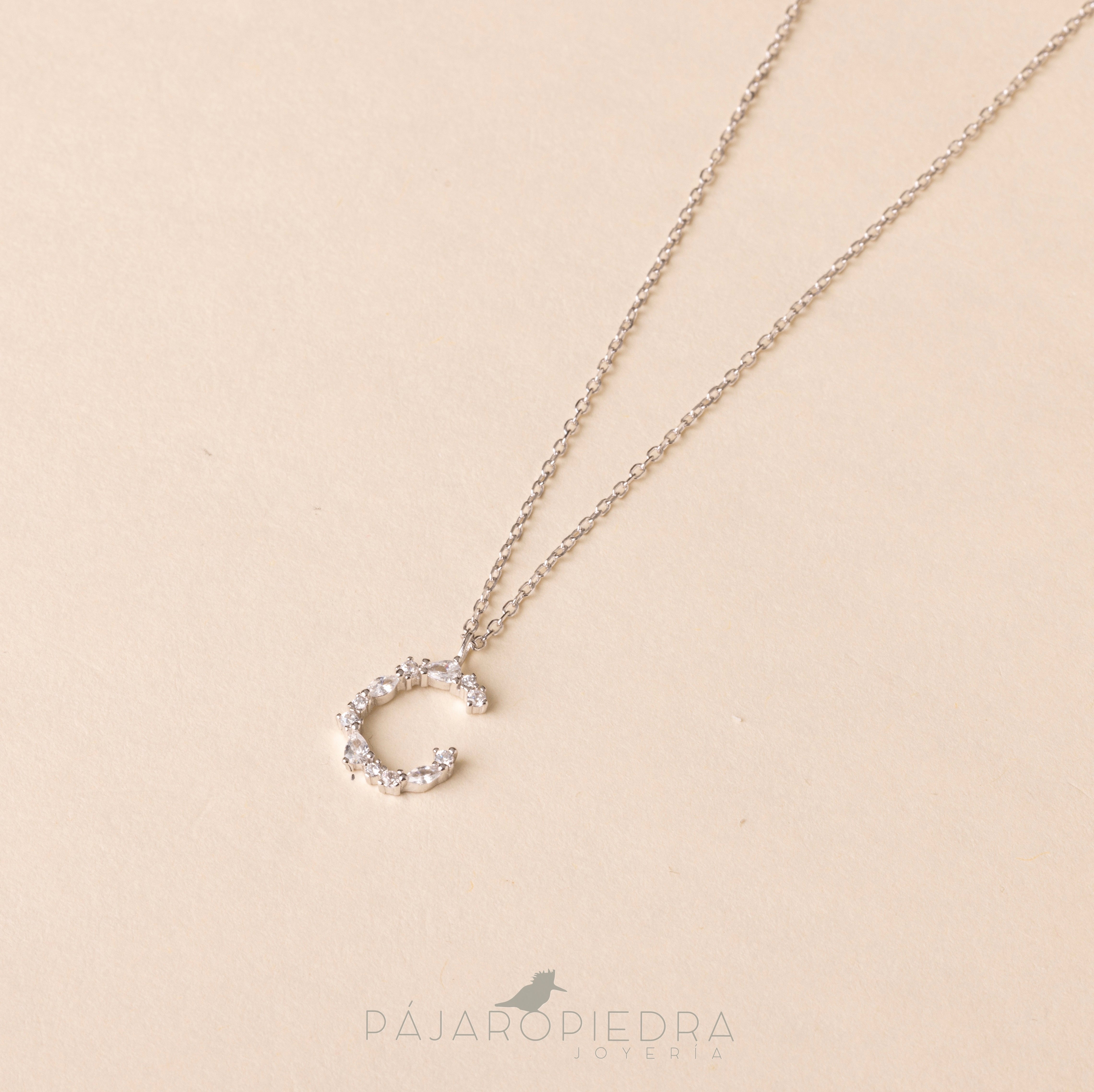 Collar Letra Ofelia