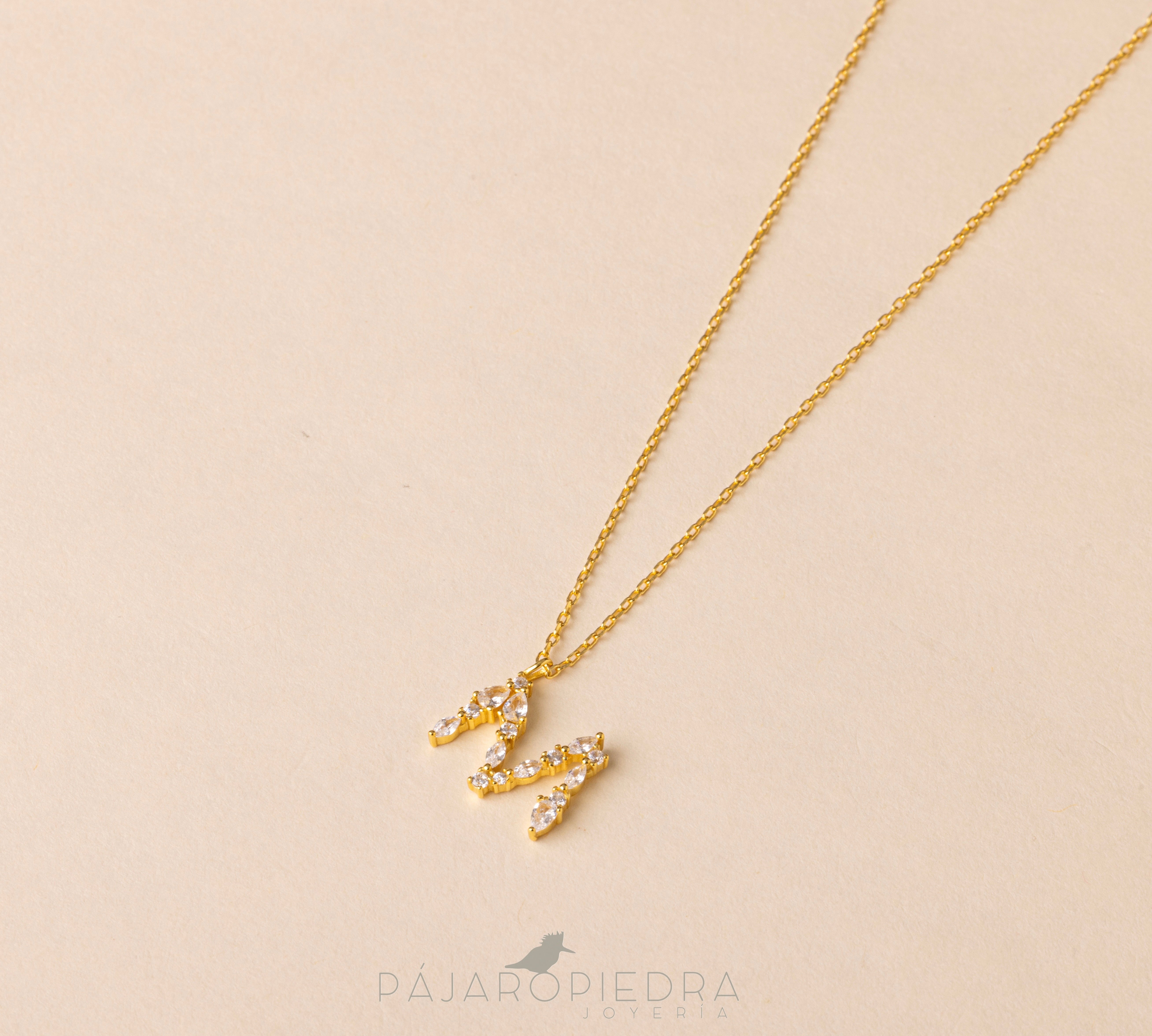 Collar Letra Ofelia