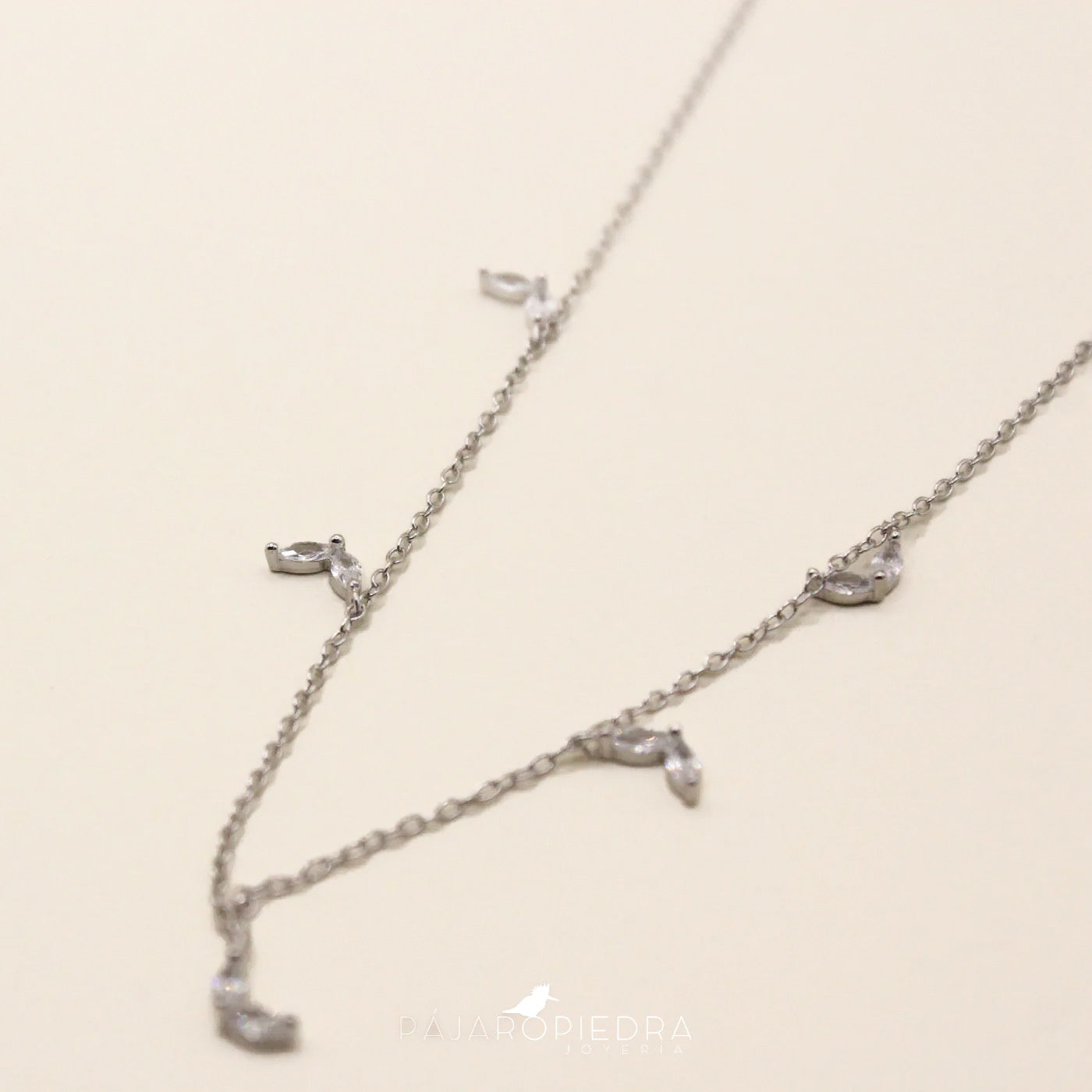Collar Alas