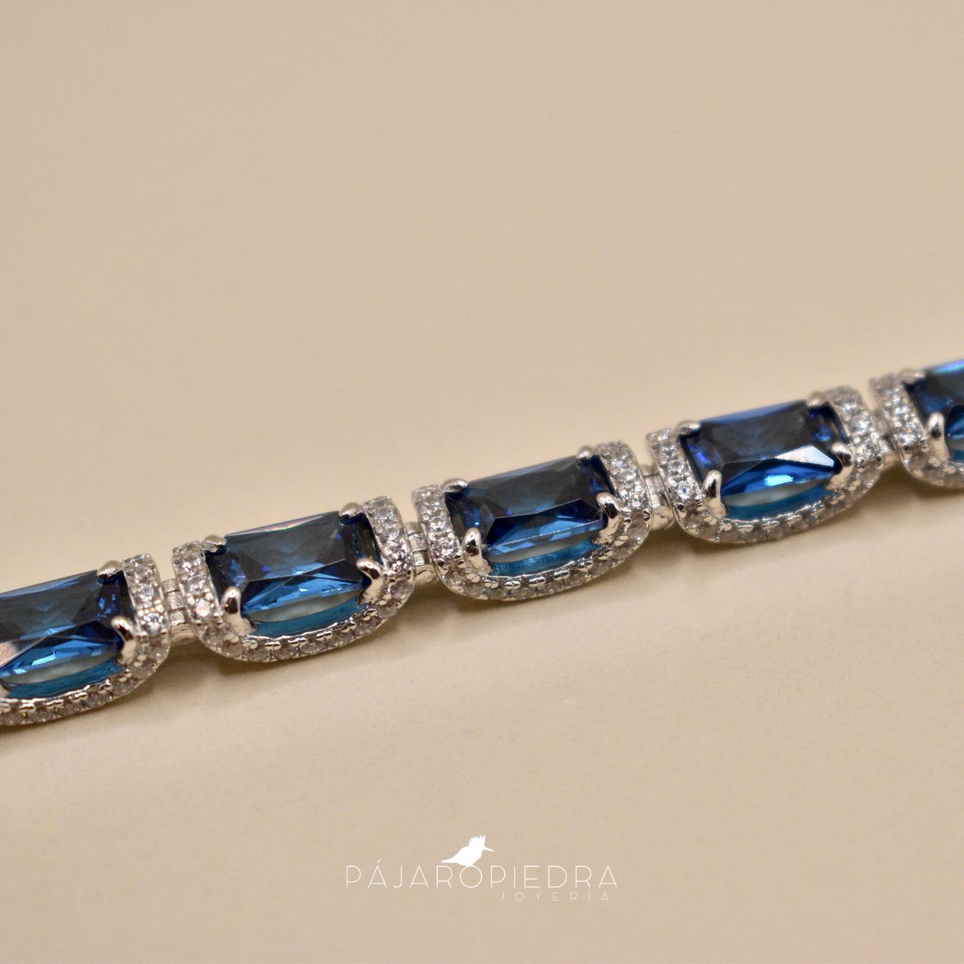 Pulsera Queen - Bliss