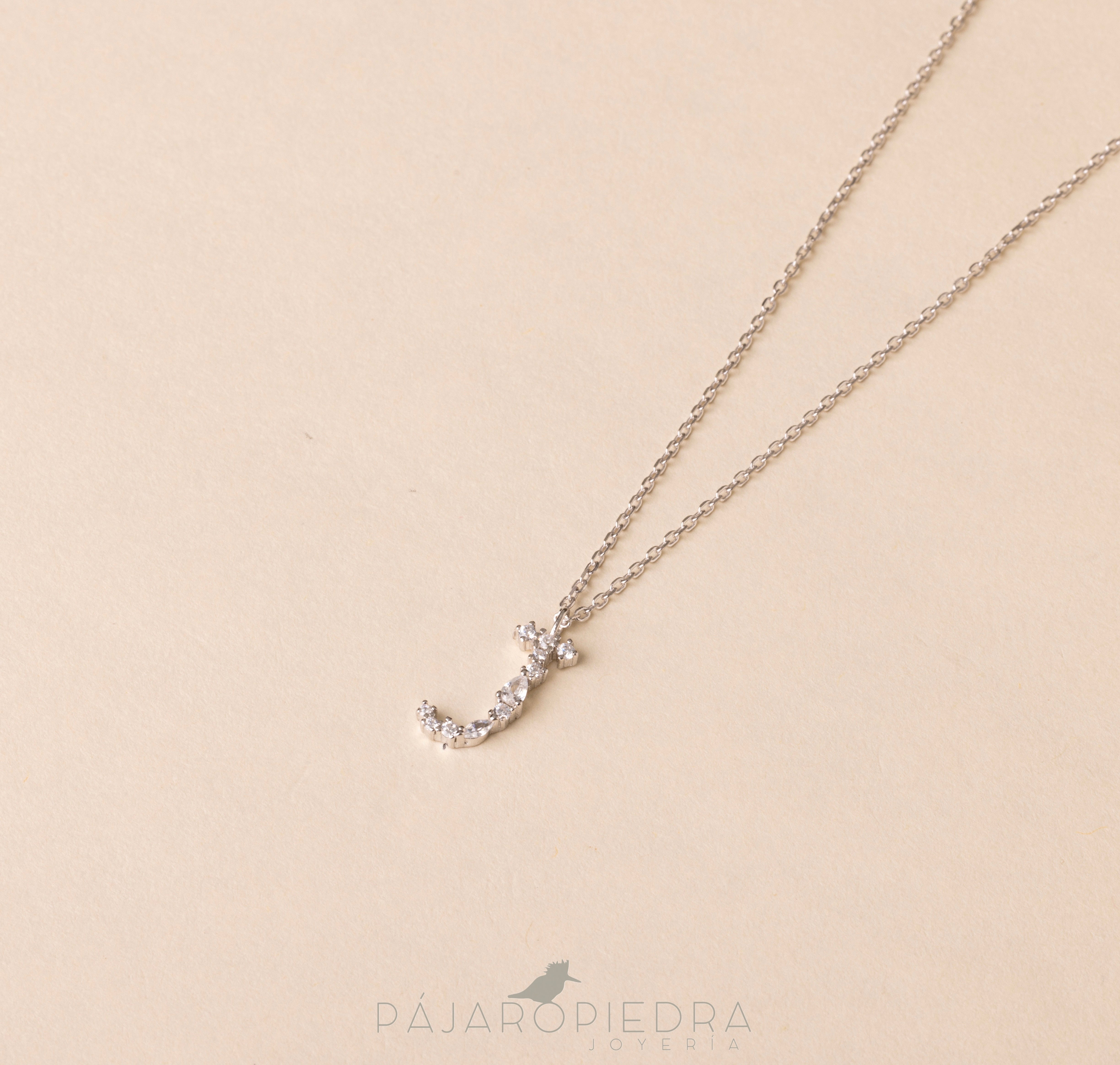Collar Letra Ofelia