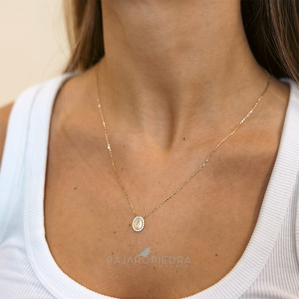 Collar Virgen Milagrosa · Fine Collection