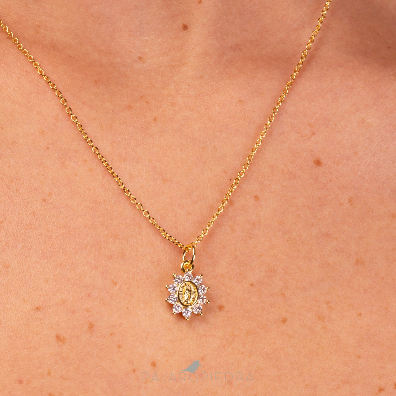Collar Guadalupe Halo