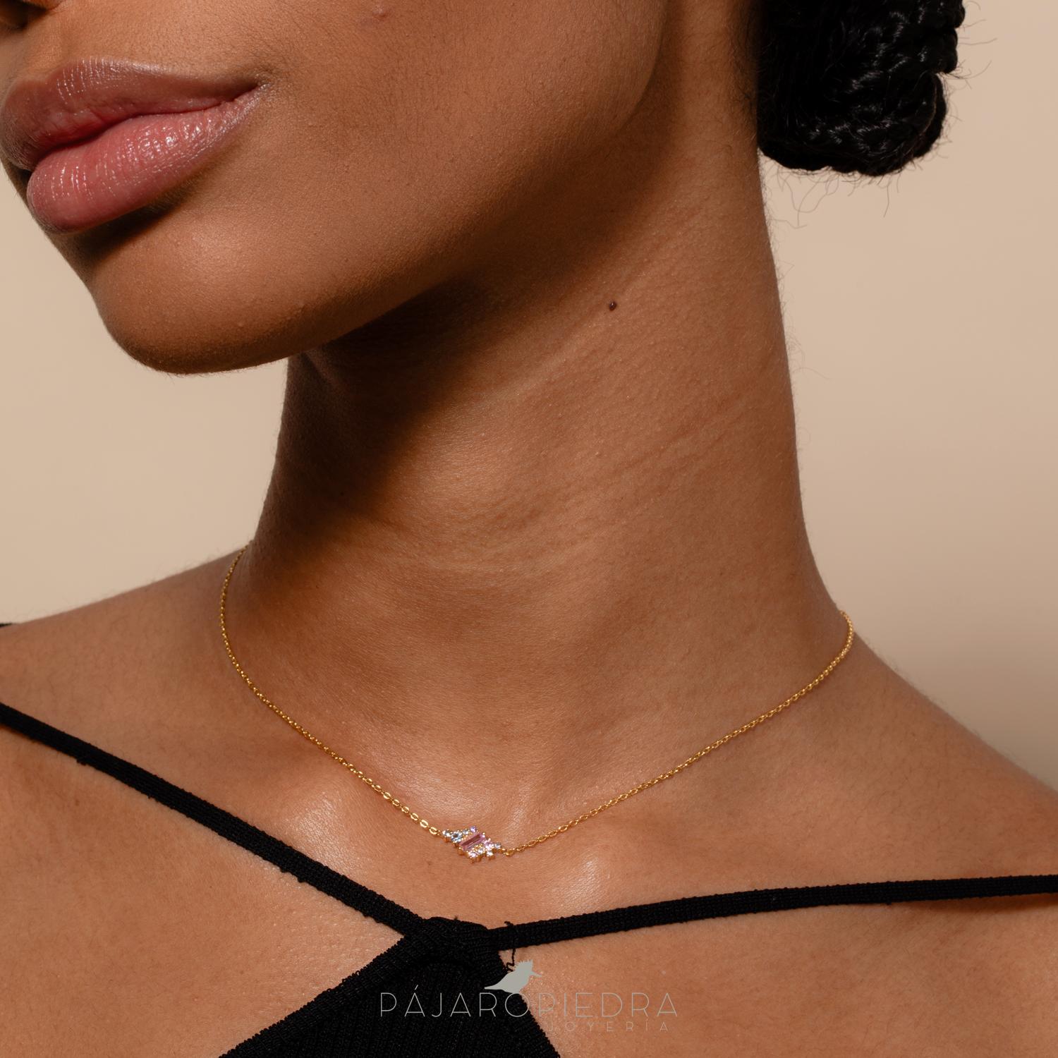 Collar Tila