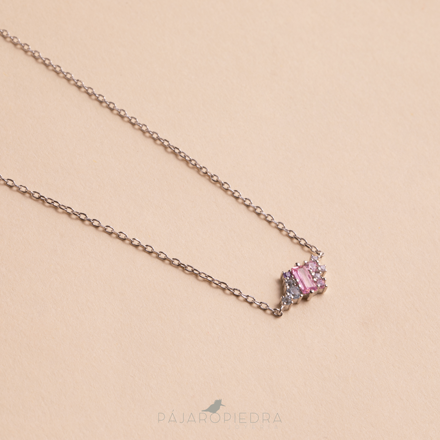 Collar Tila
