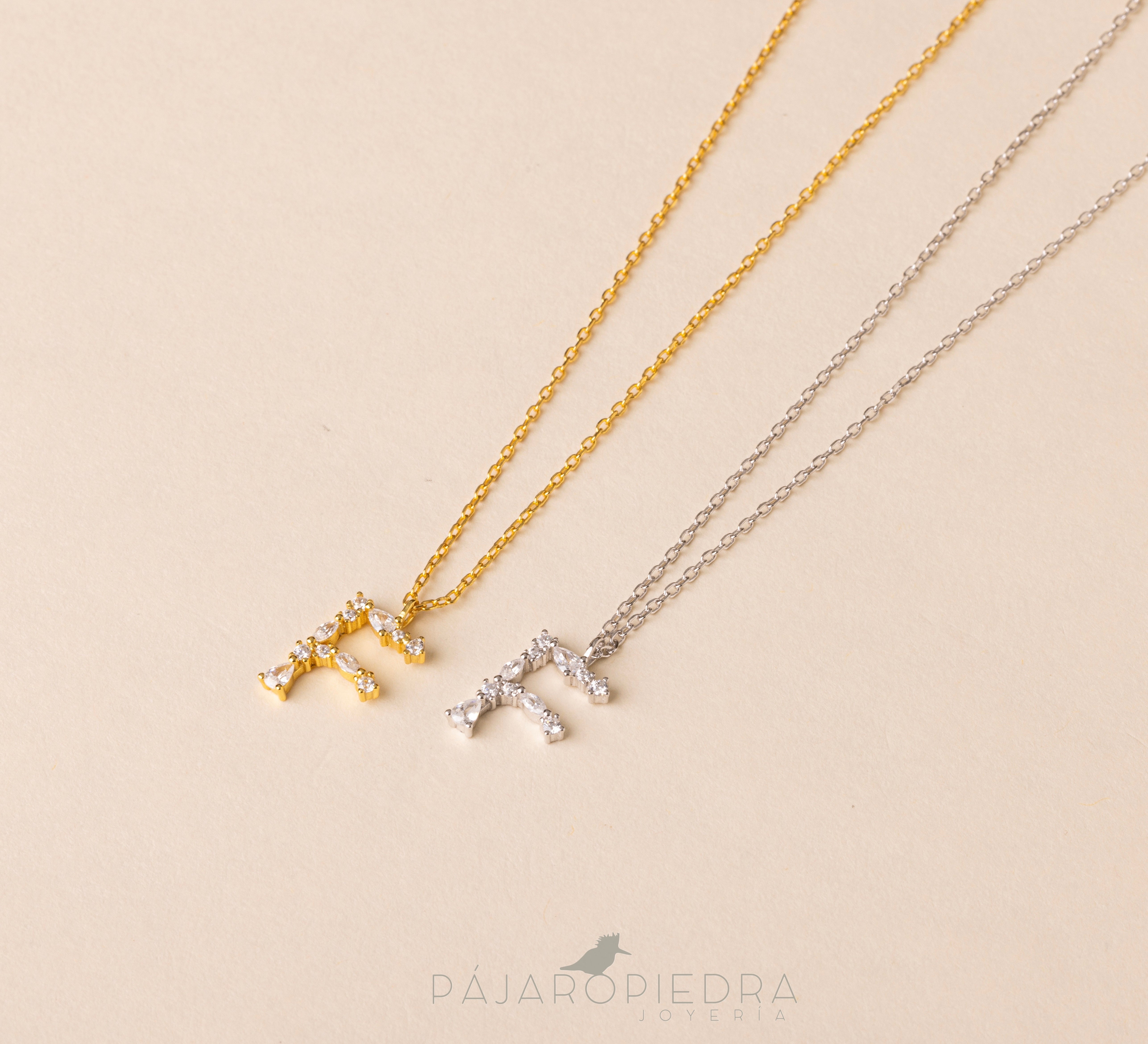 Collar Letra Ofelia