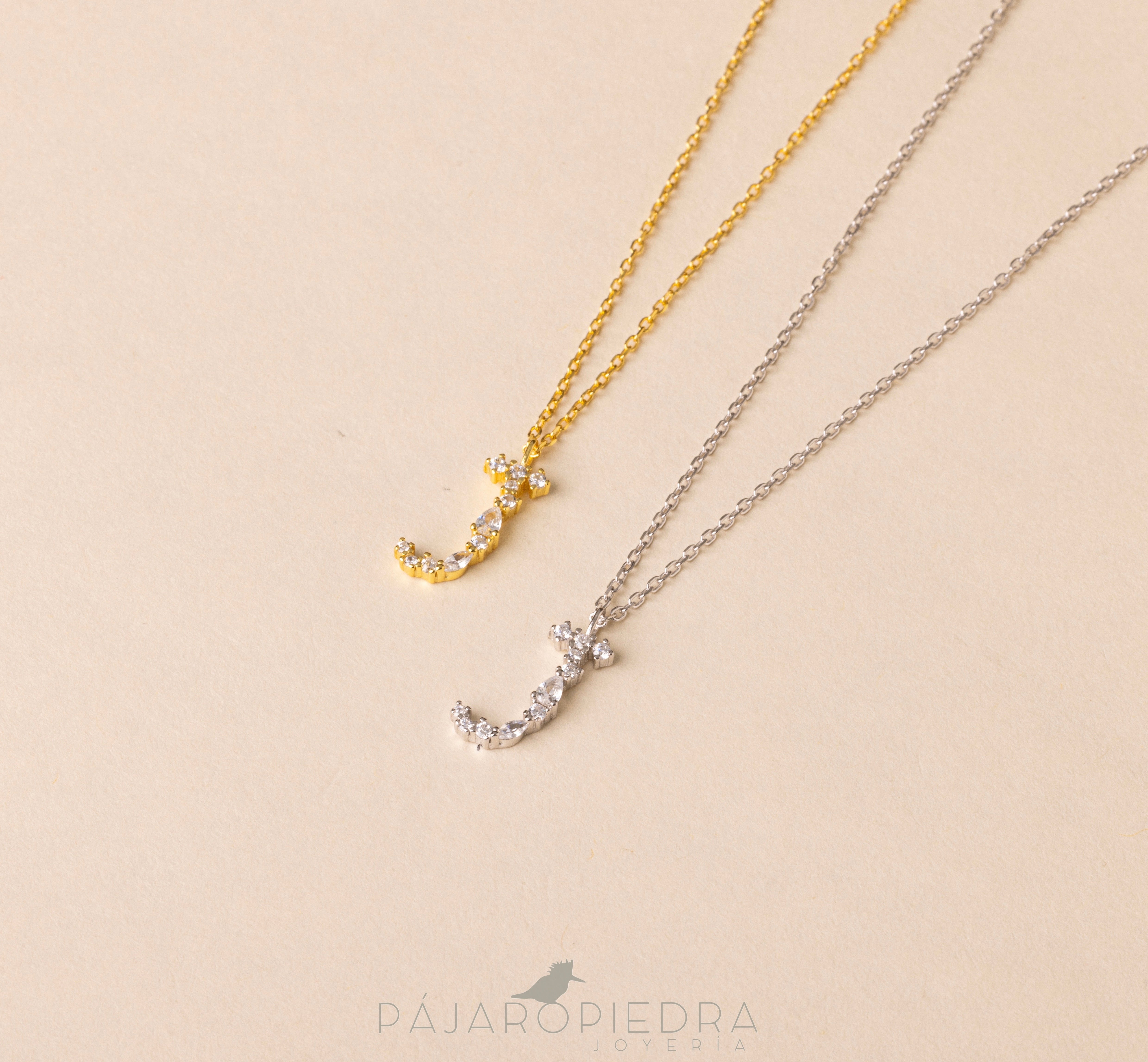 Collar Letra Ofelia