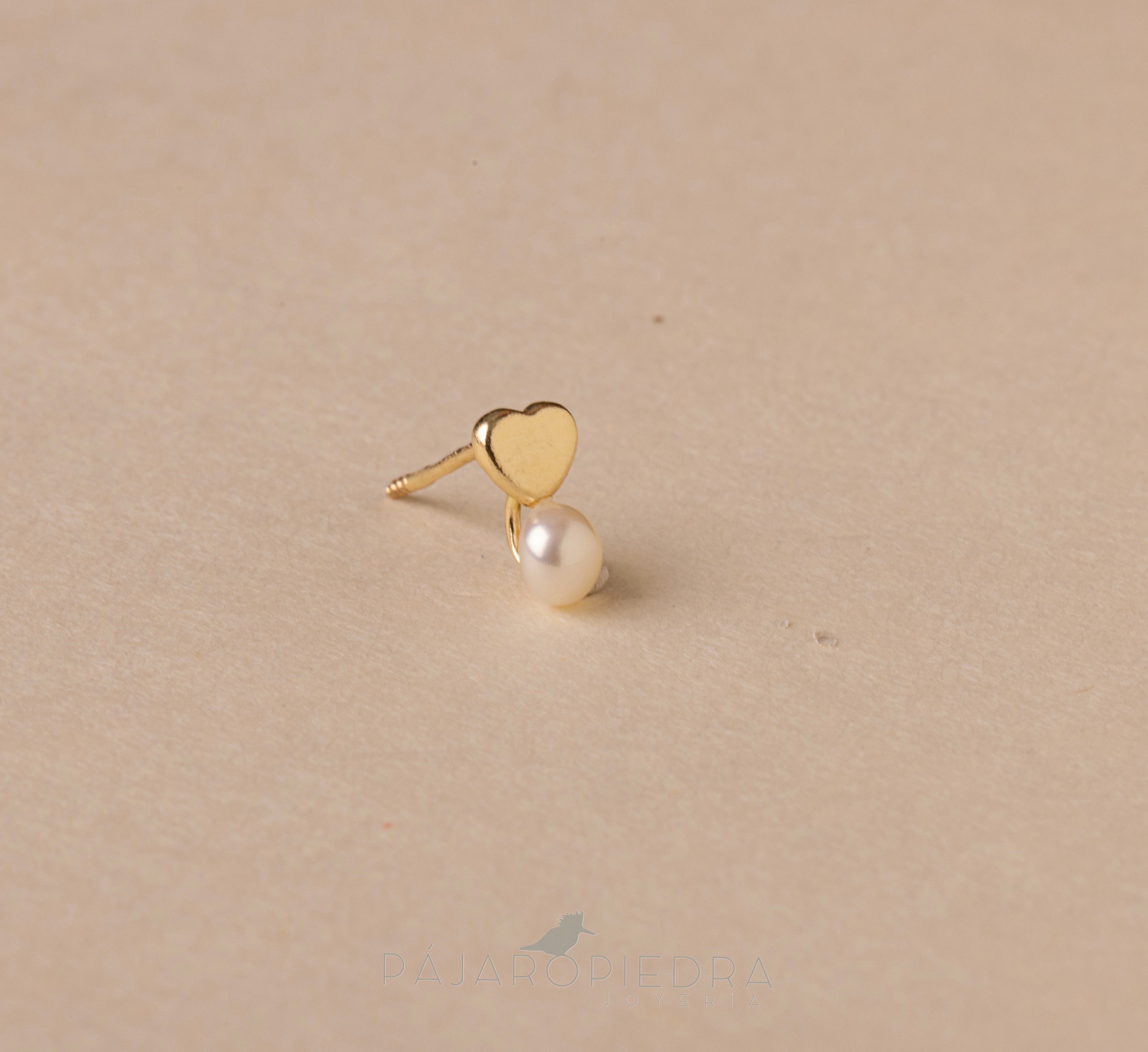 Broquel Perlita Corazón (Fine Jewelry)