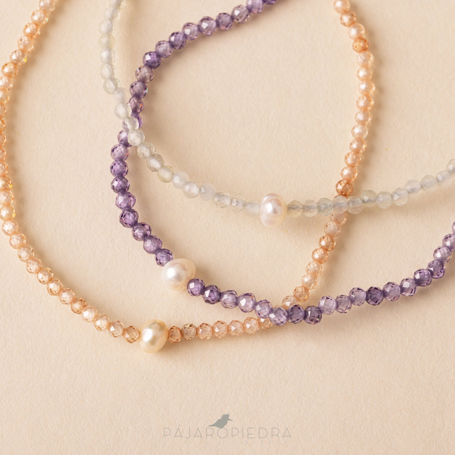 Pulsera cristalitos perla