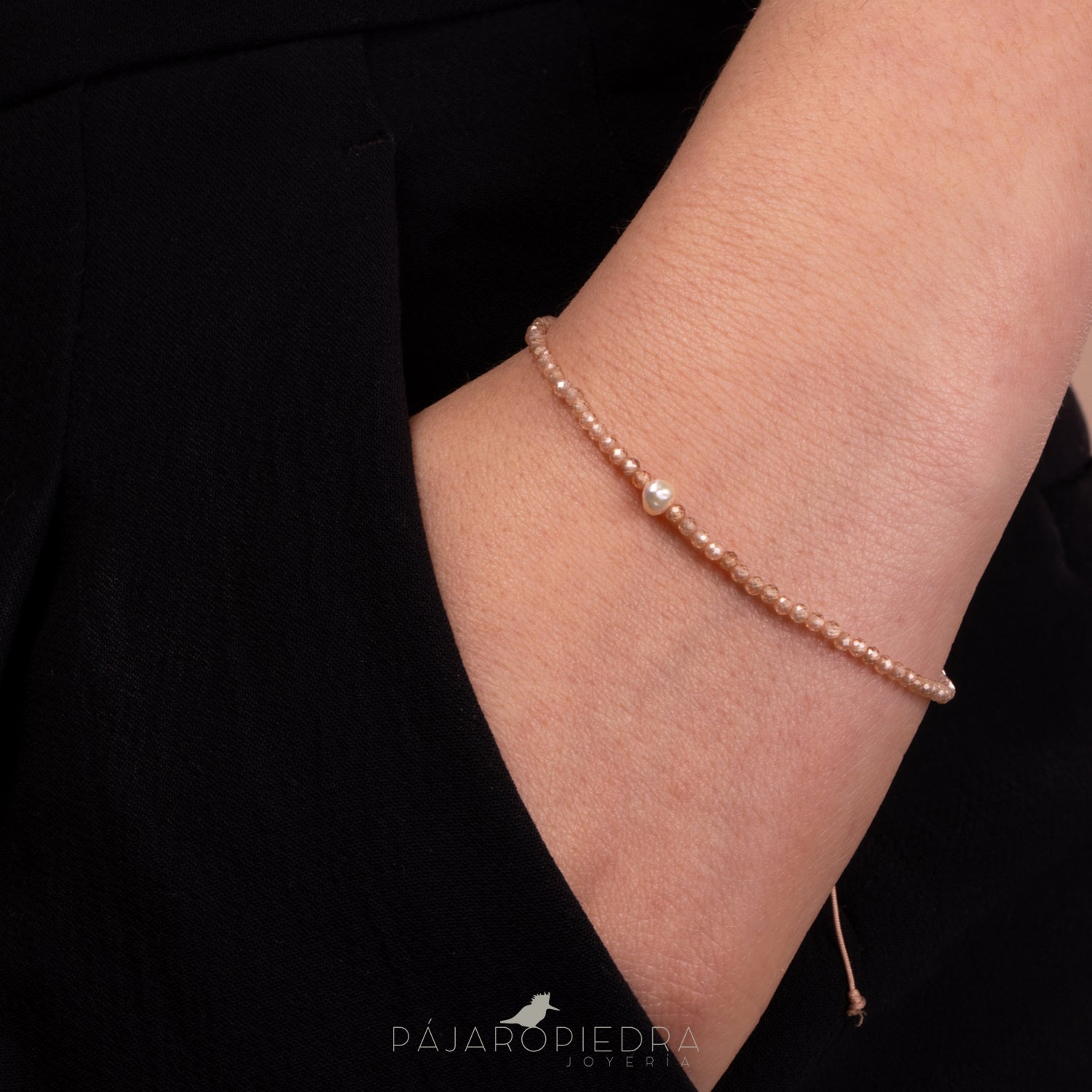 Pulsera cristalitos perla