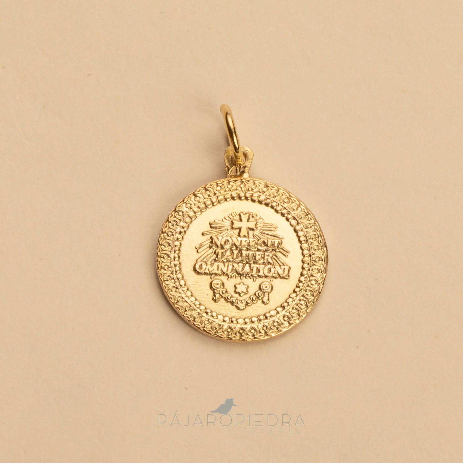 Medalla Virgen Redonda (Fine Jewelry)