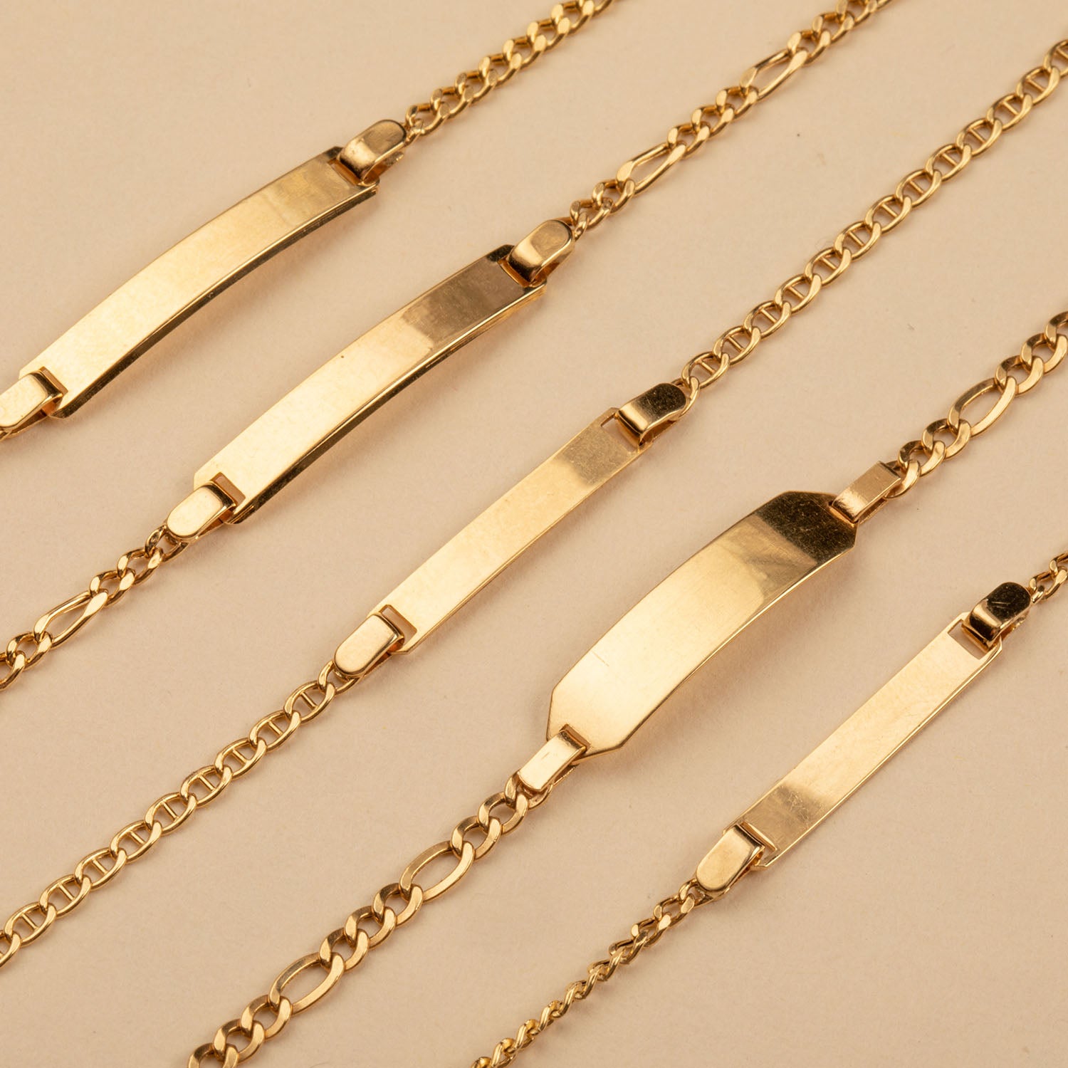 Esclava Clásica (Fine Jewelry)