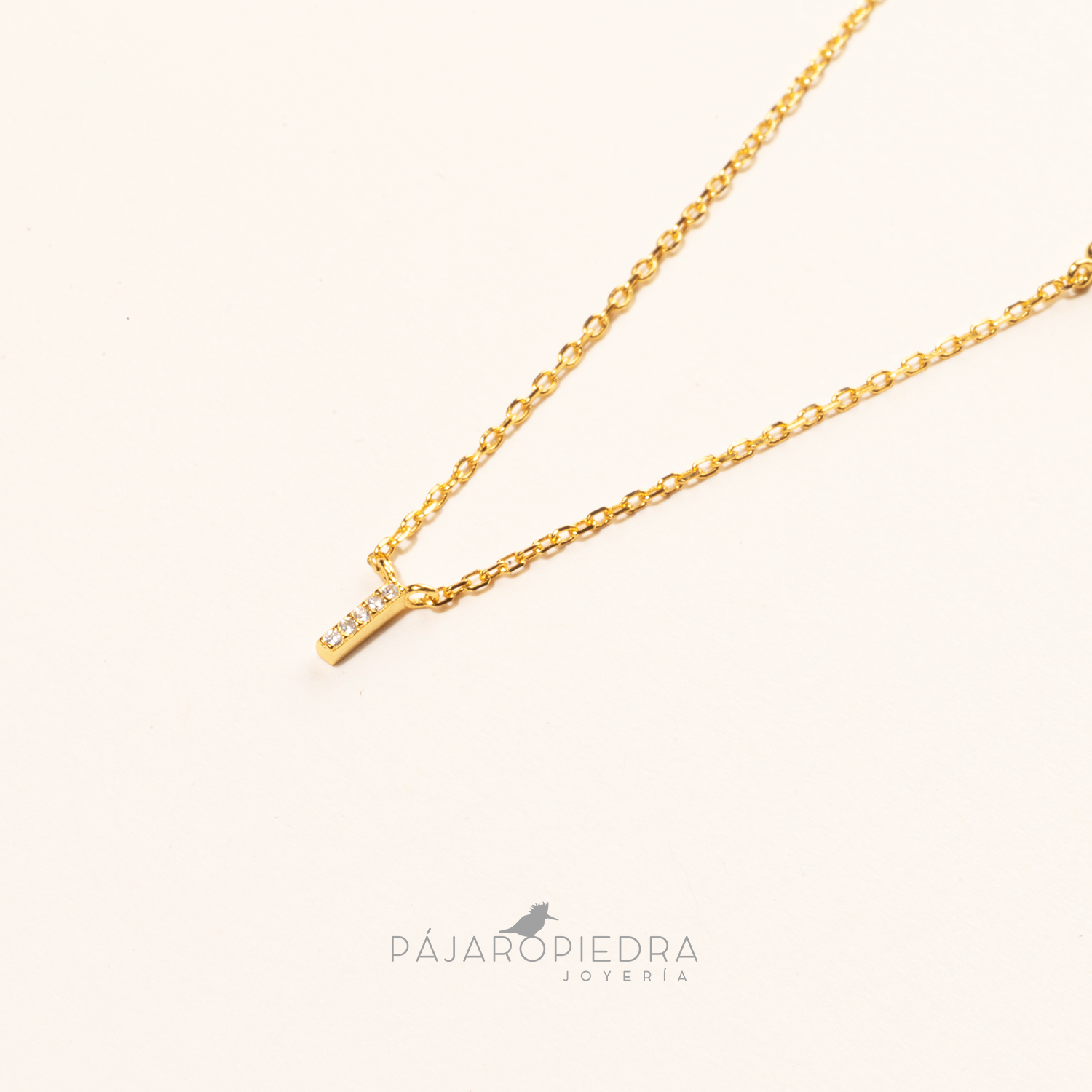Collar Letra