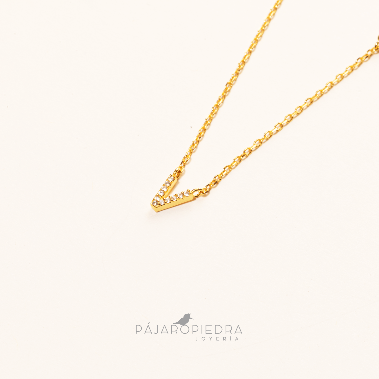 Collar Letra