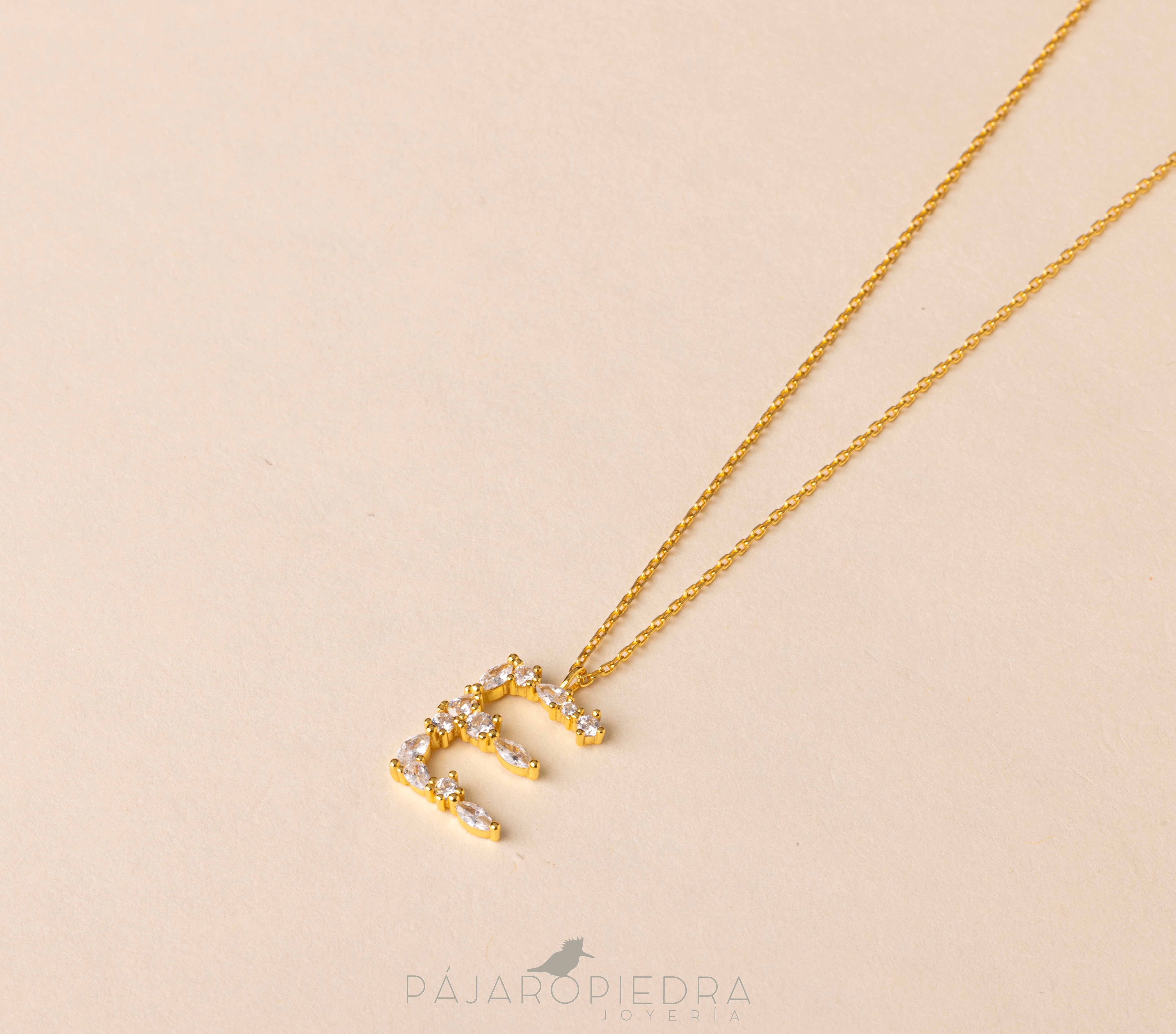 Collar Letra Ofelia