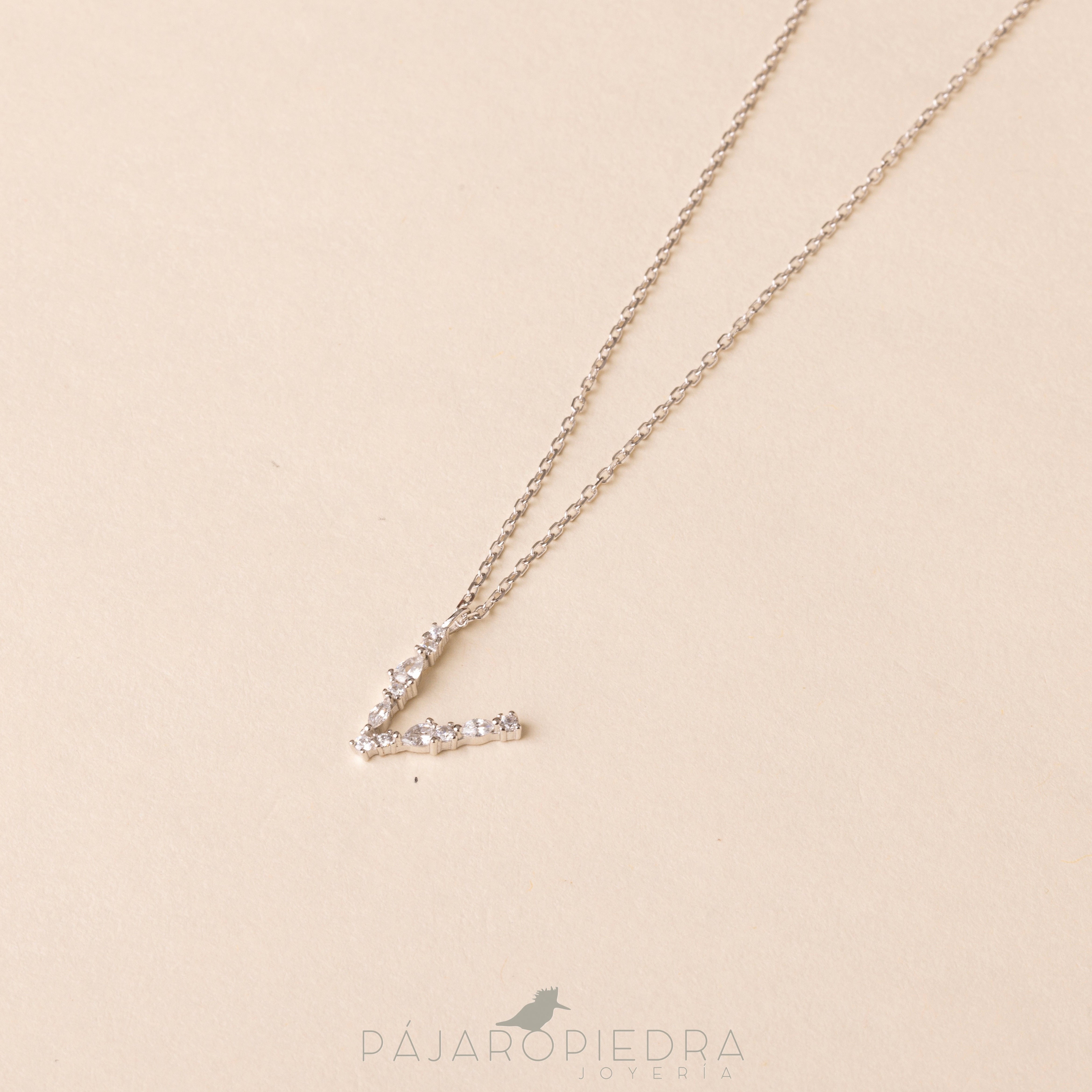 Collar Letra Ofelia
