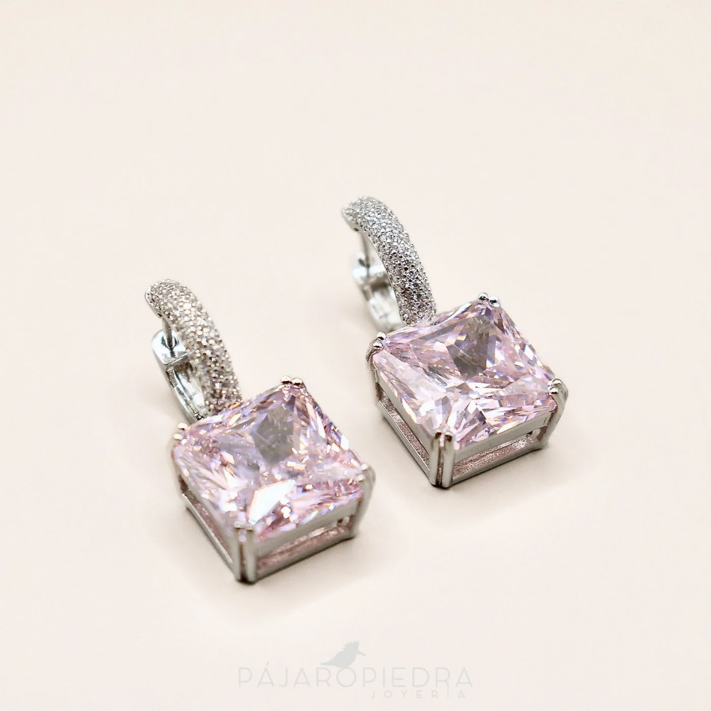 Aretes Nilo · Bliss
