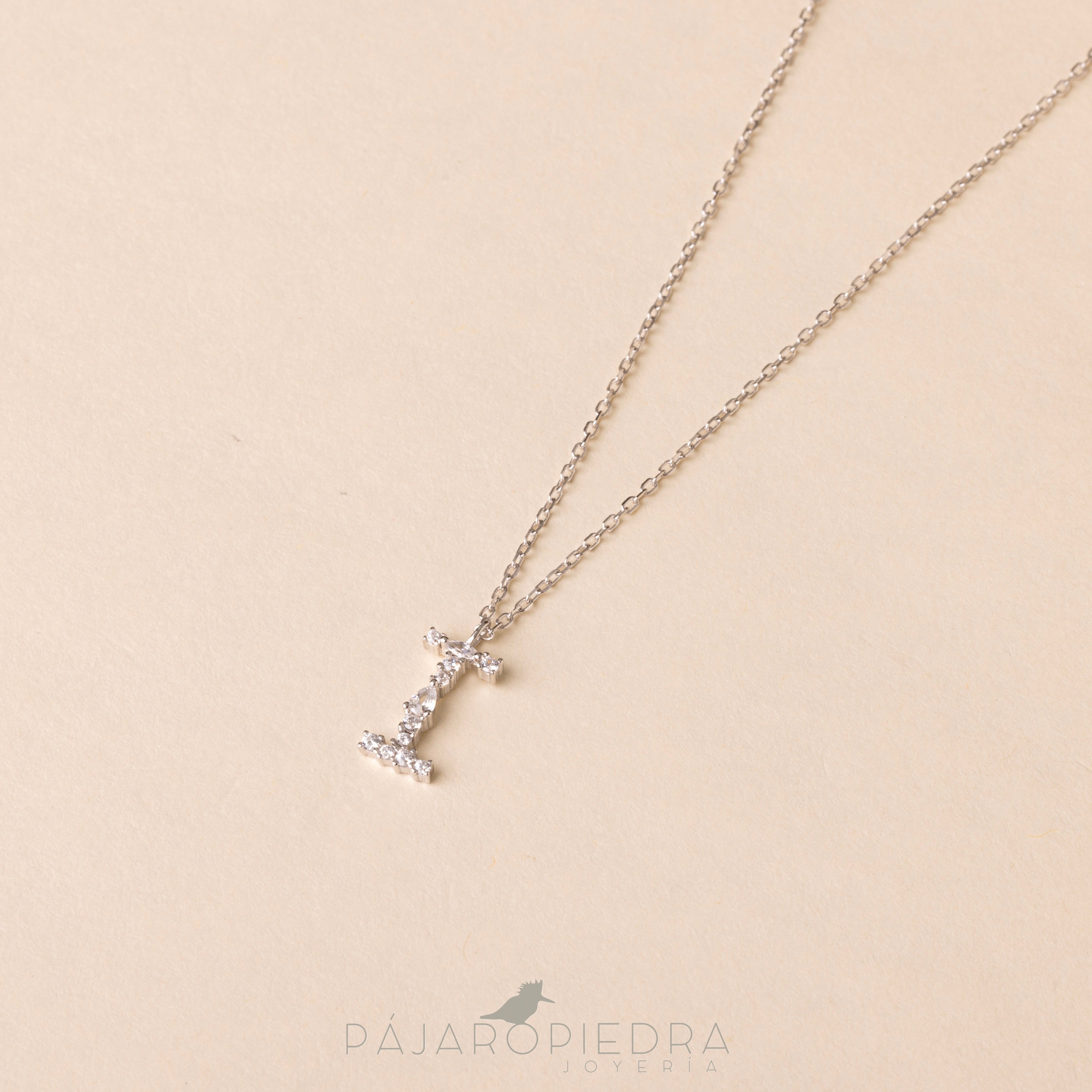 Collar Letra Ofelia