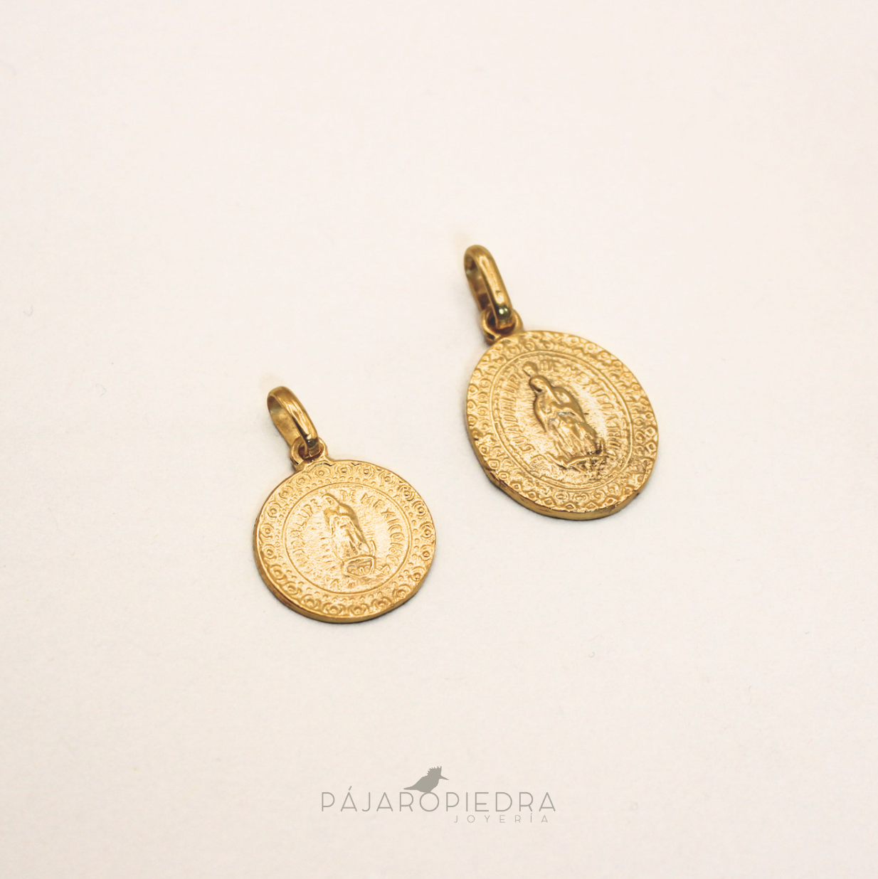 Medalla Guadalupe Oro · Fine Jewelry