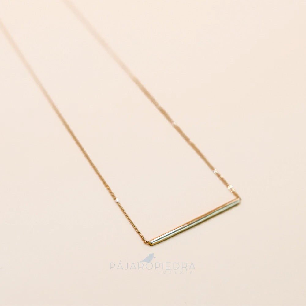 Collar Dije Barra Nara · Fine Collection