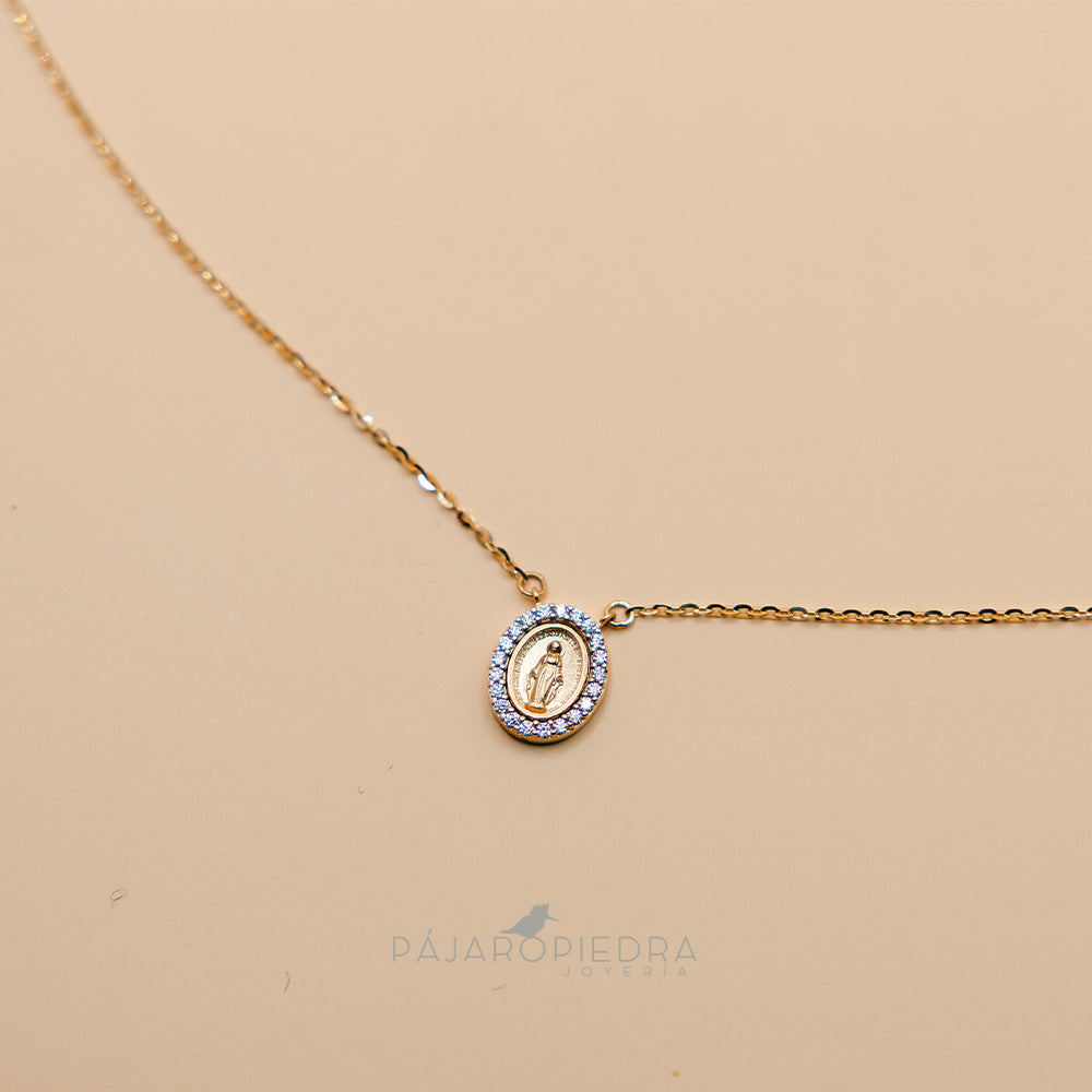 Collar Virgen Milagrosa · Fine Collection