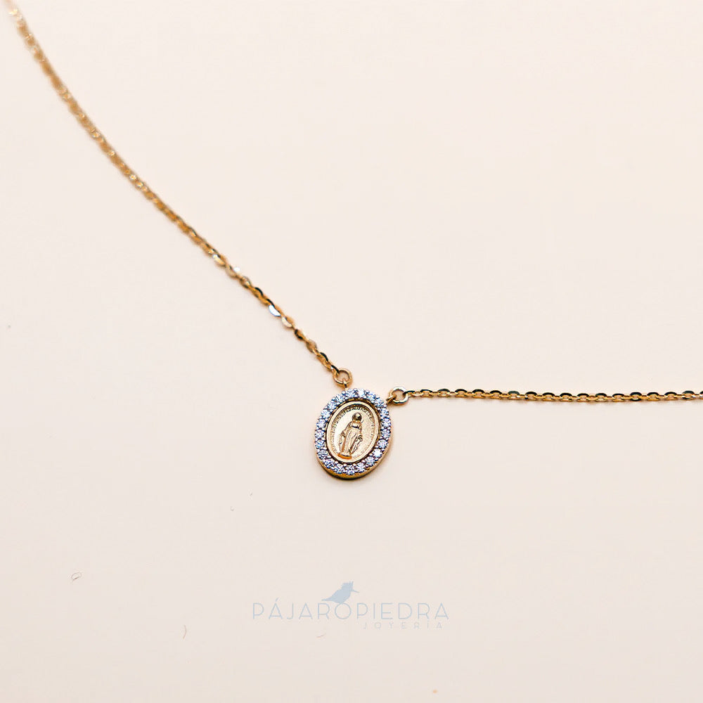 Collar Virgen Milagrosa · Fine Collection