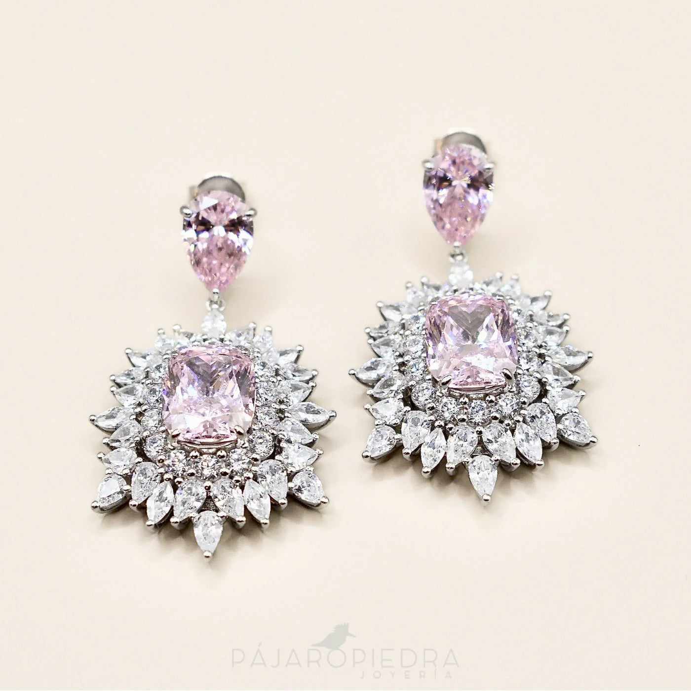 Aretes Franca · Bliss