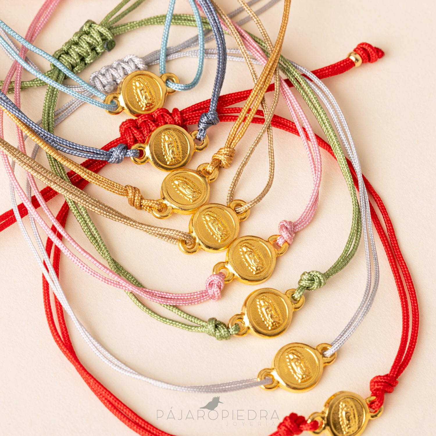 Pulsera Macarena (BOLOS)