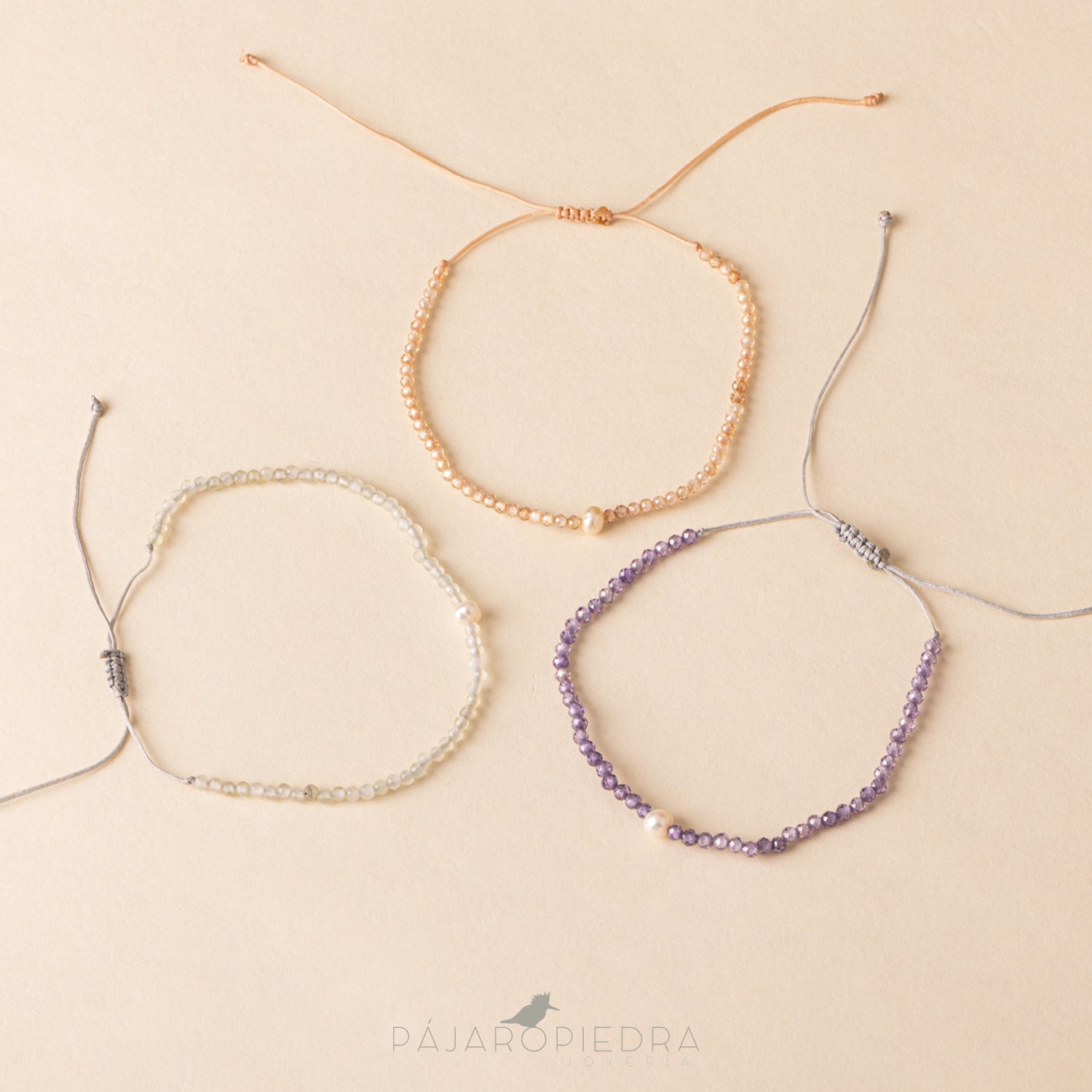 Pulsera cristalitos perla