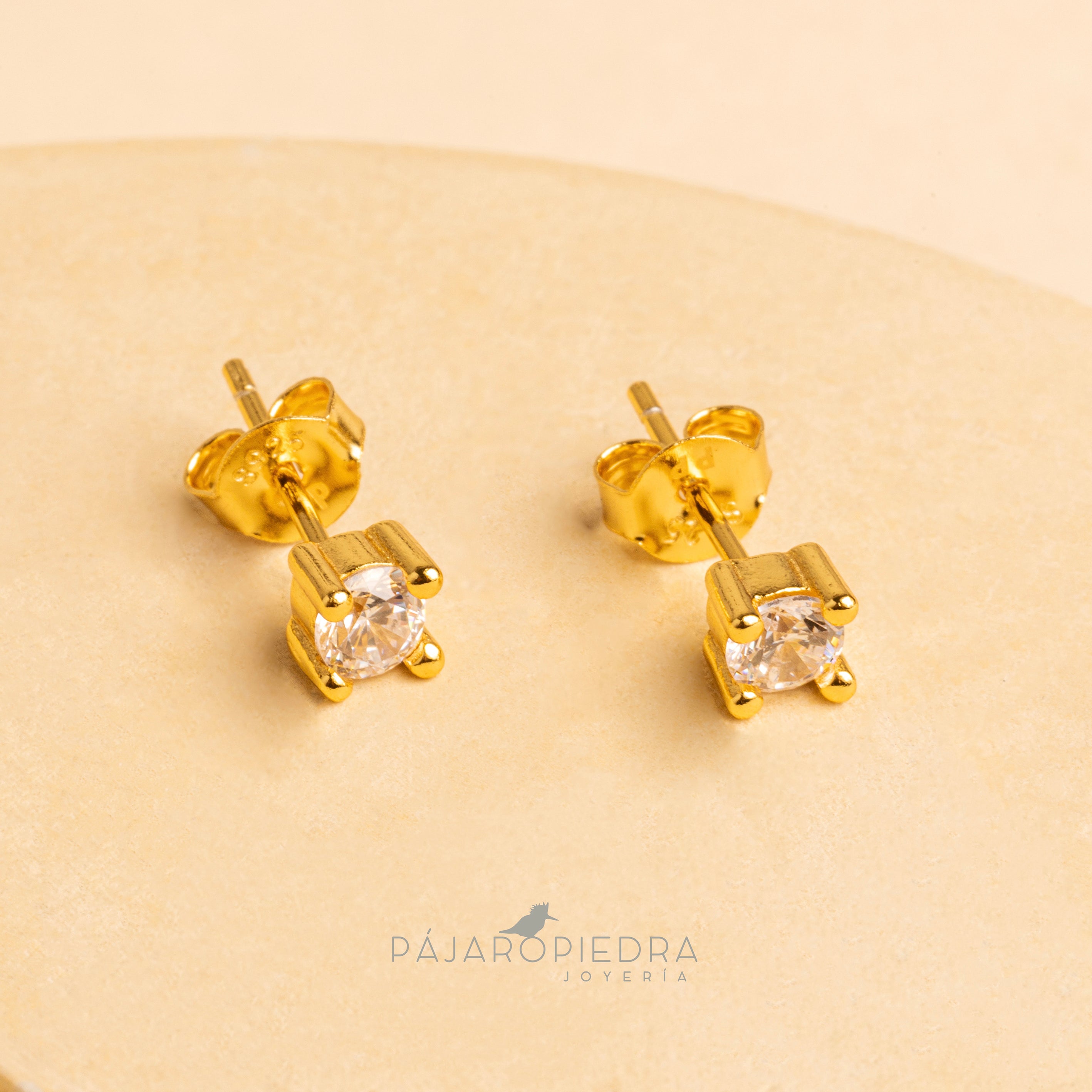 Aretes Solitario