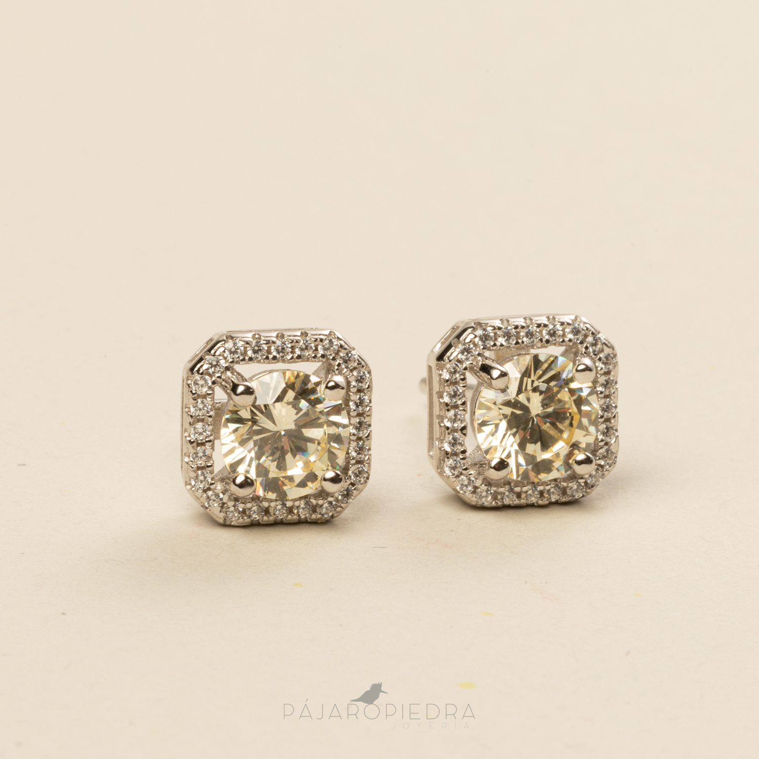 Aretes Laila, Redondo - Bliss