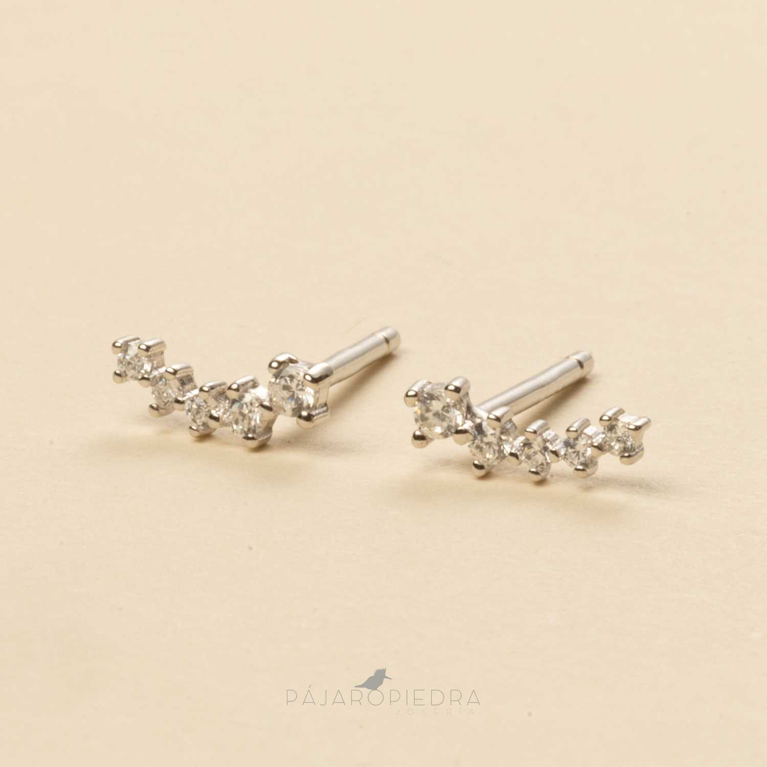 Aretes línea