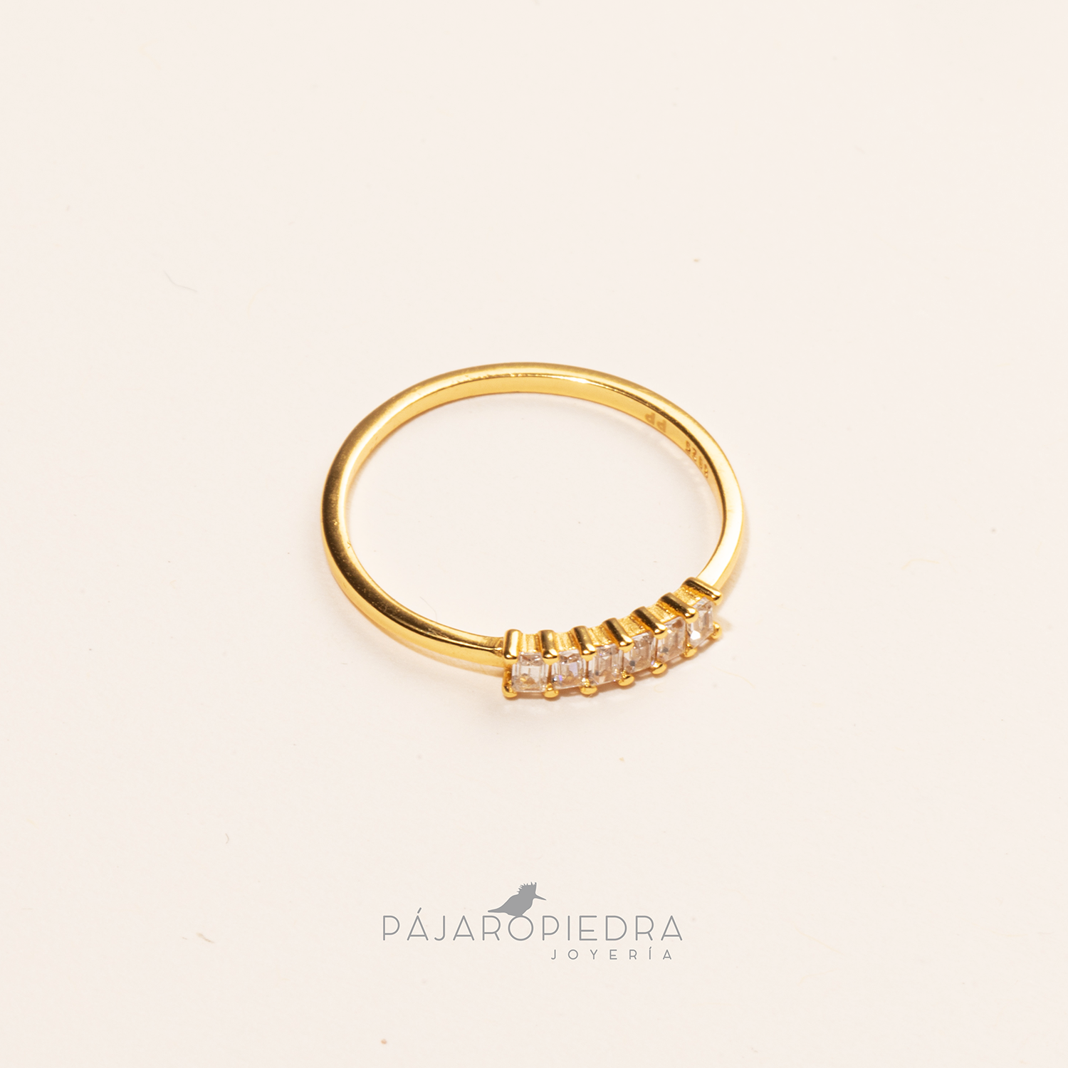 Anillo Milo